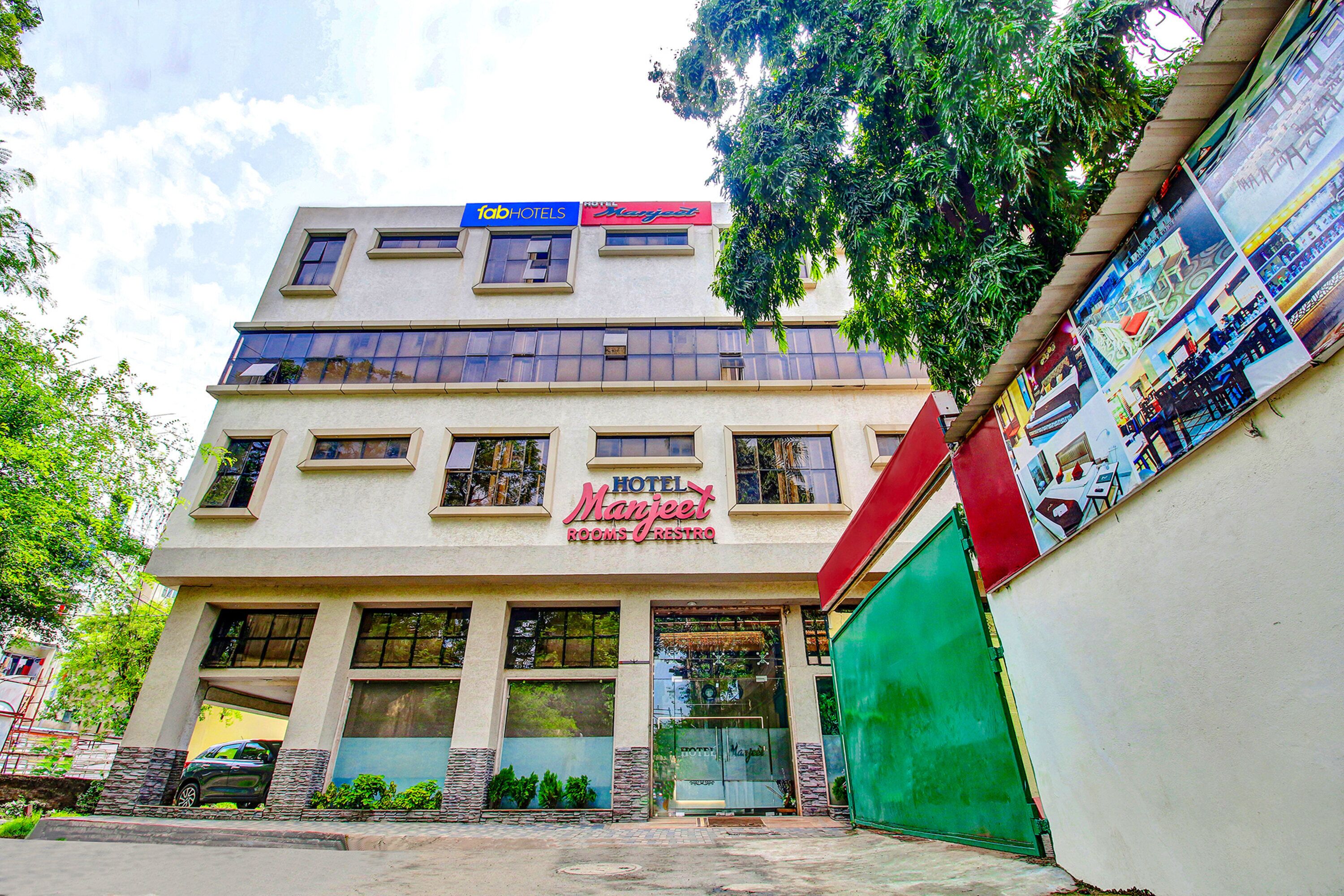 Fabhotel Prime Manjeet