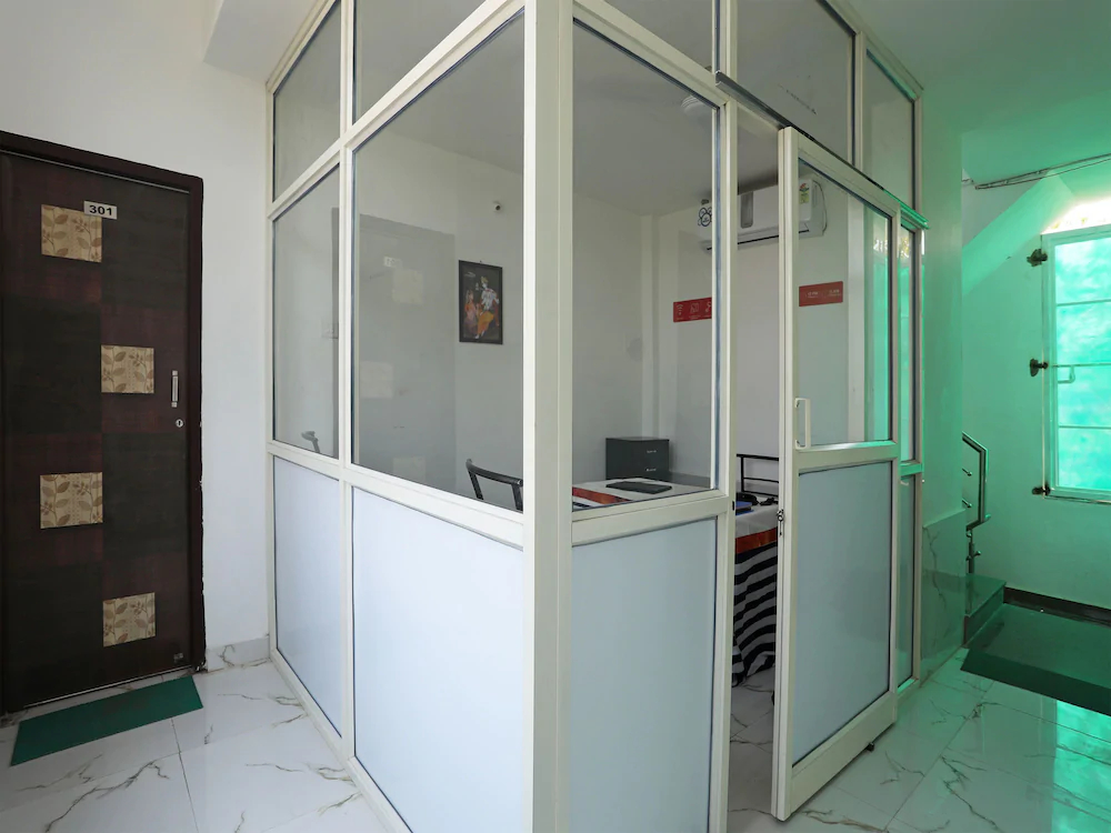 Green Square By OYO Rooms