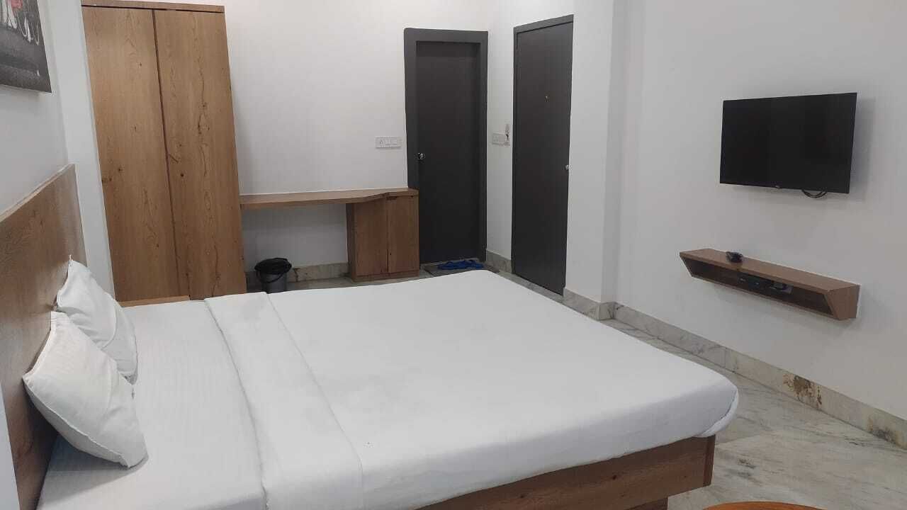 Hotel Nisha Nest