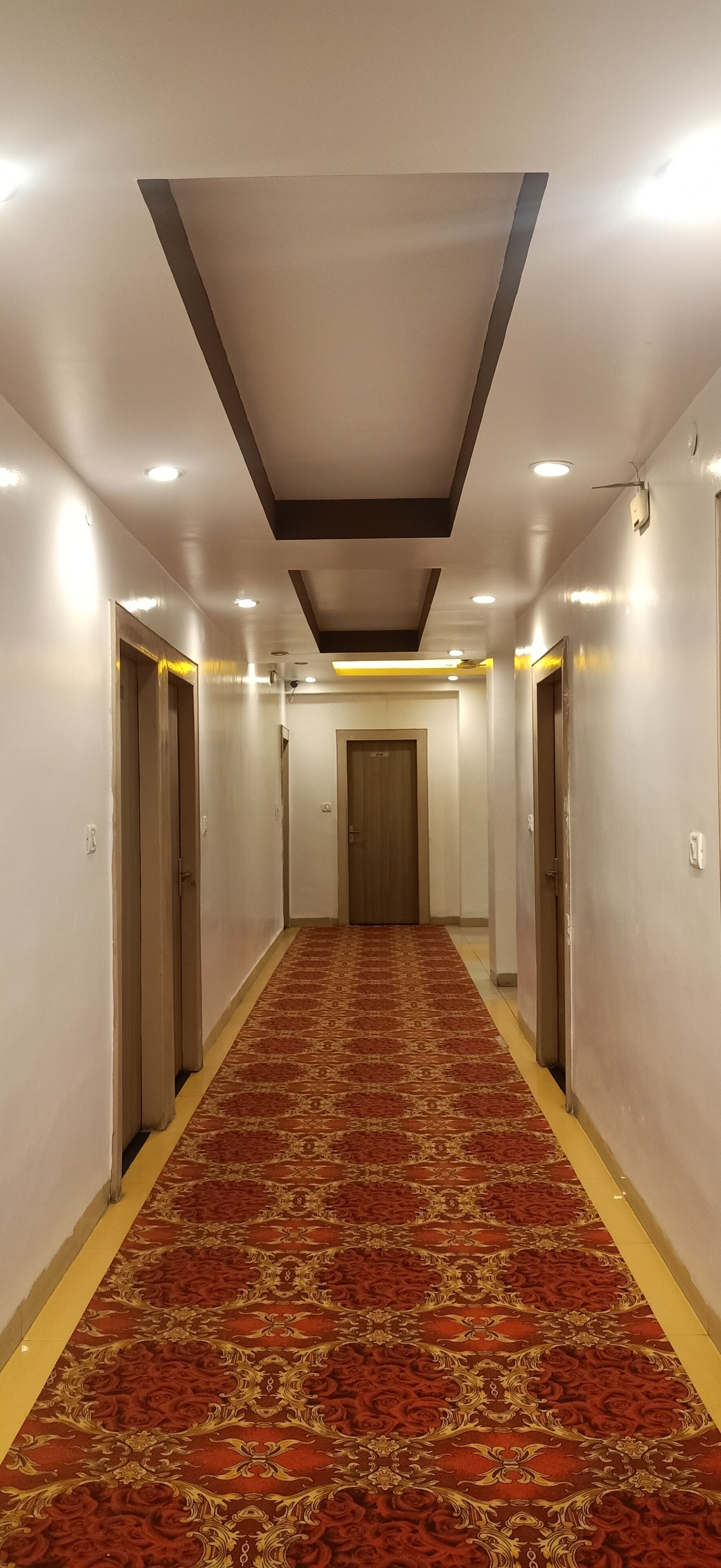 Hotel SKG Royal Palace
