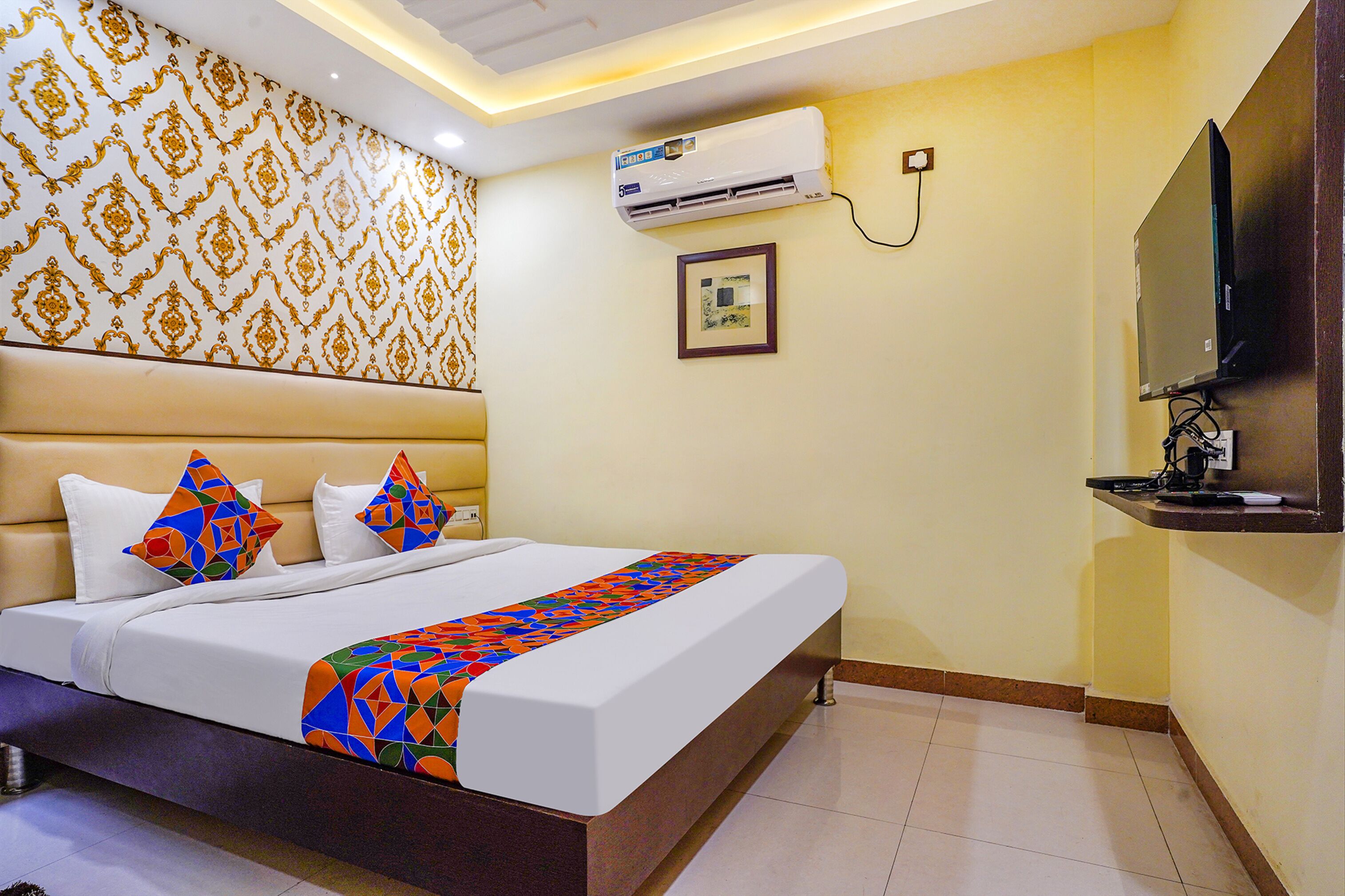 The Shan Palace by Fabhotel