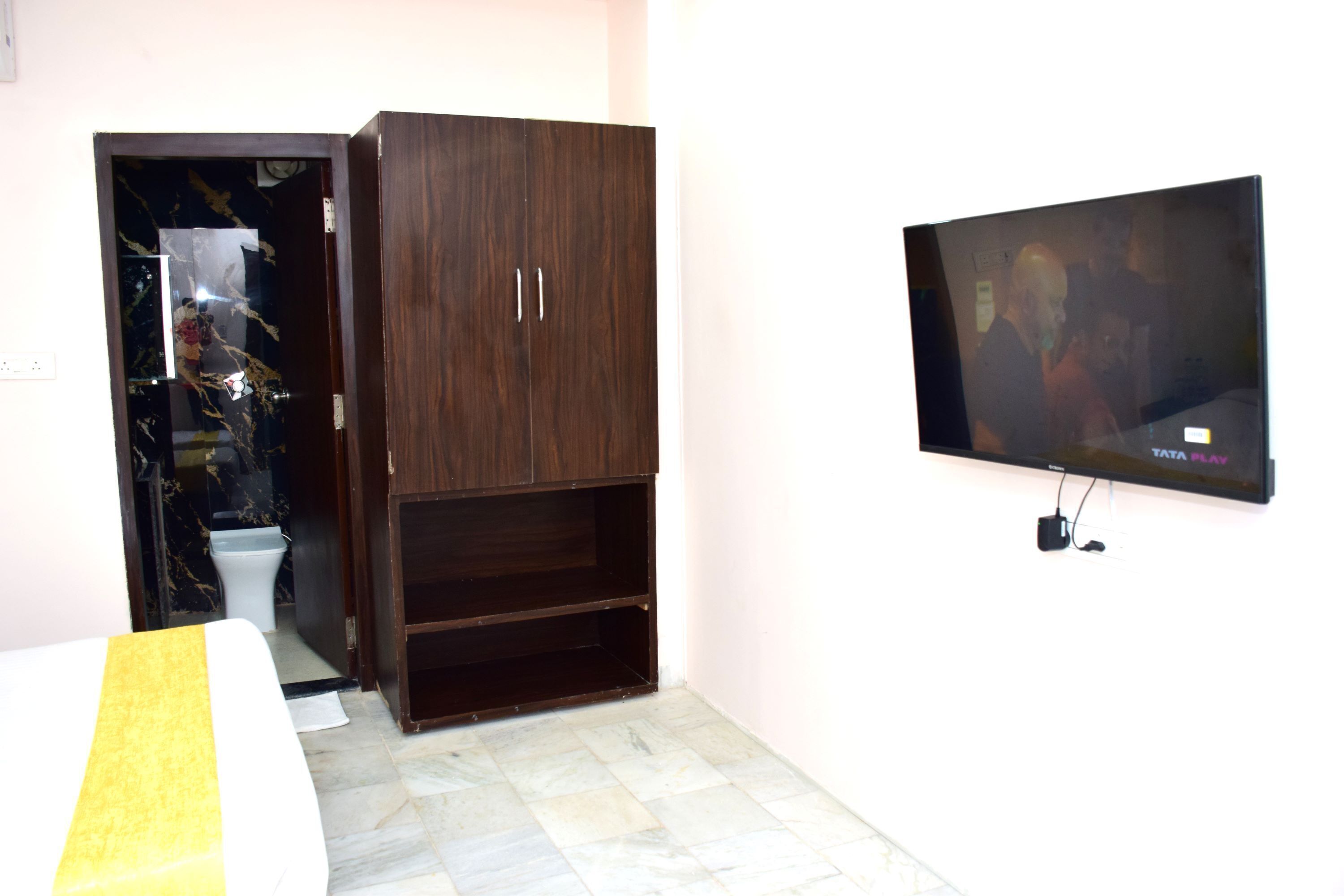 The Royal Palace By Blues Dewas