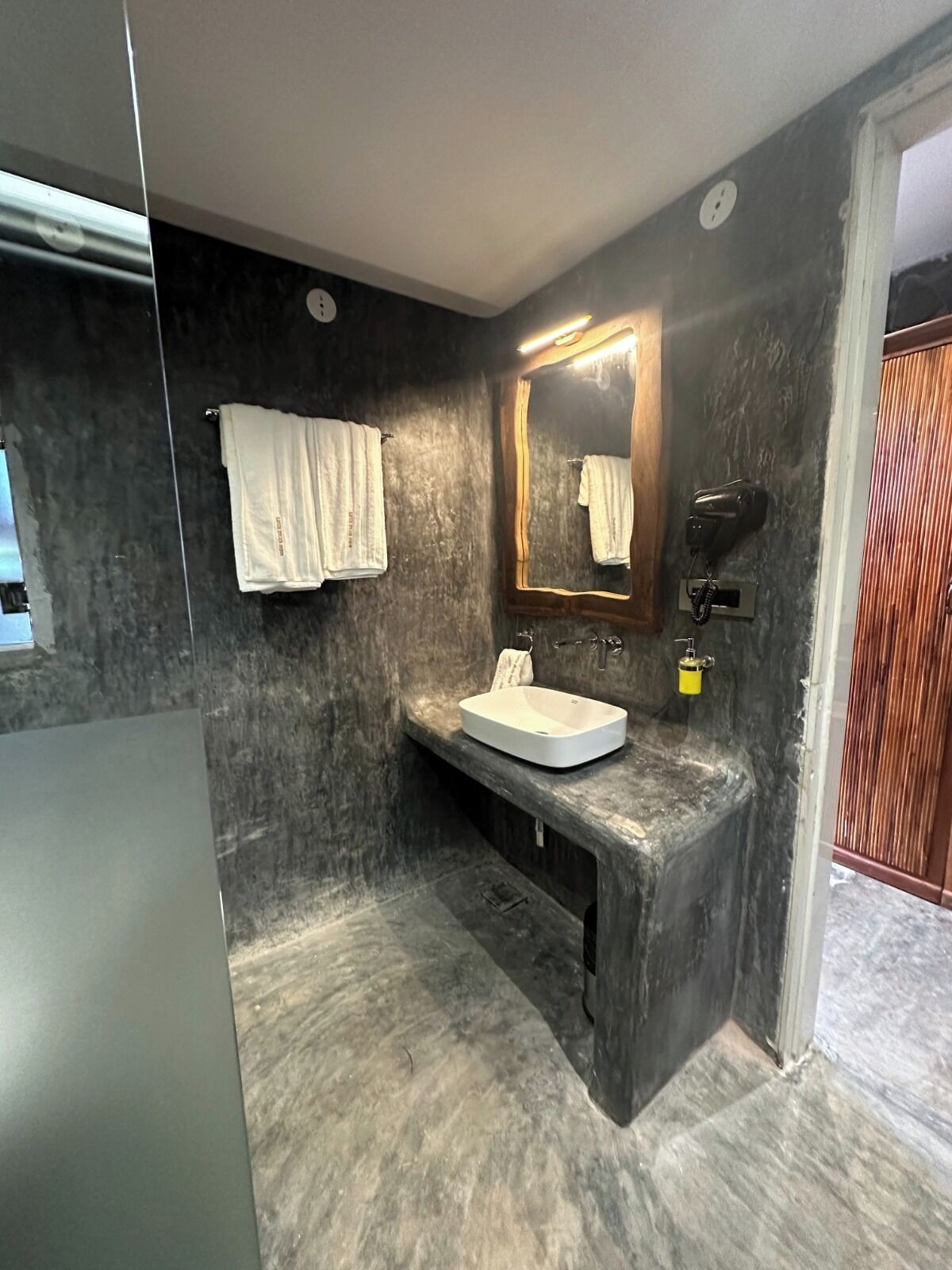 Mandav Heritage Resort