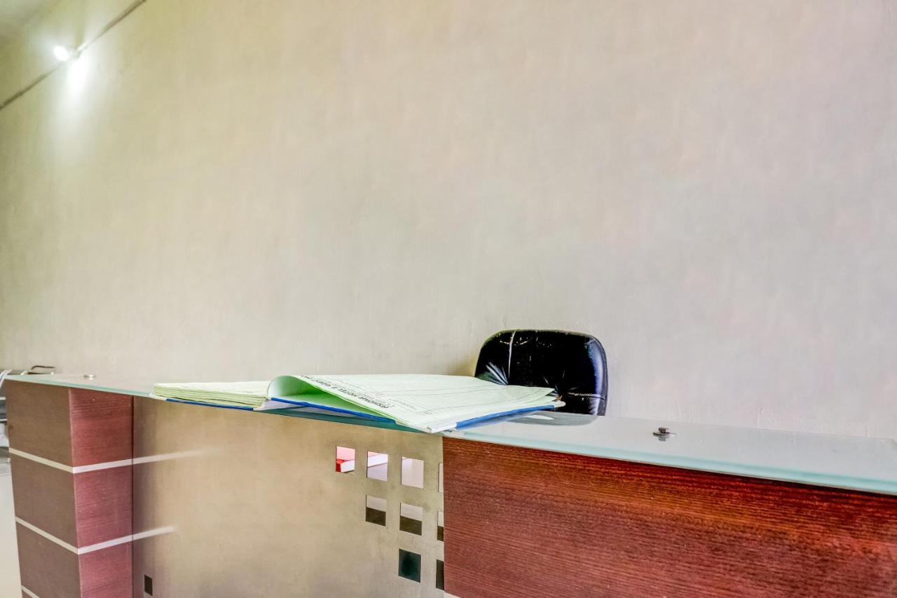 Ashoka Hotel And Guest House by OYO Rooms
