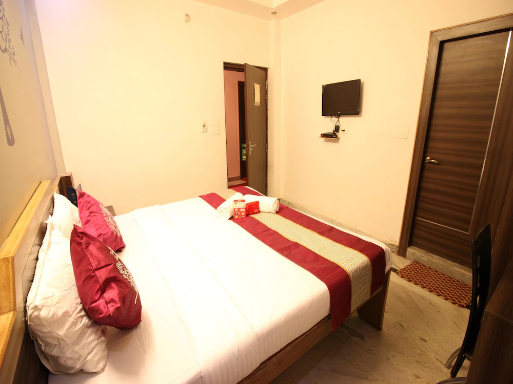 Hotel Virasat