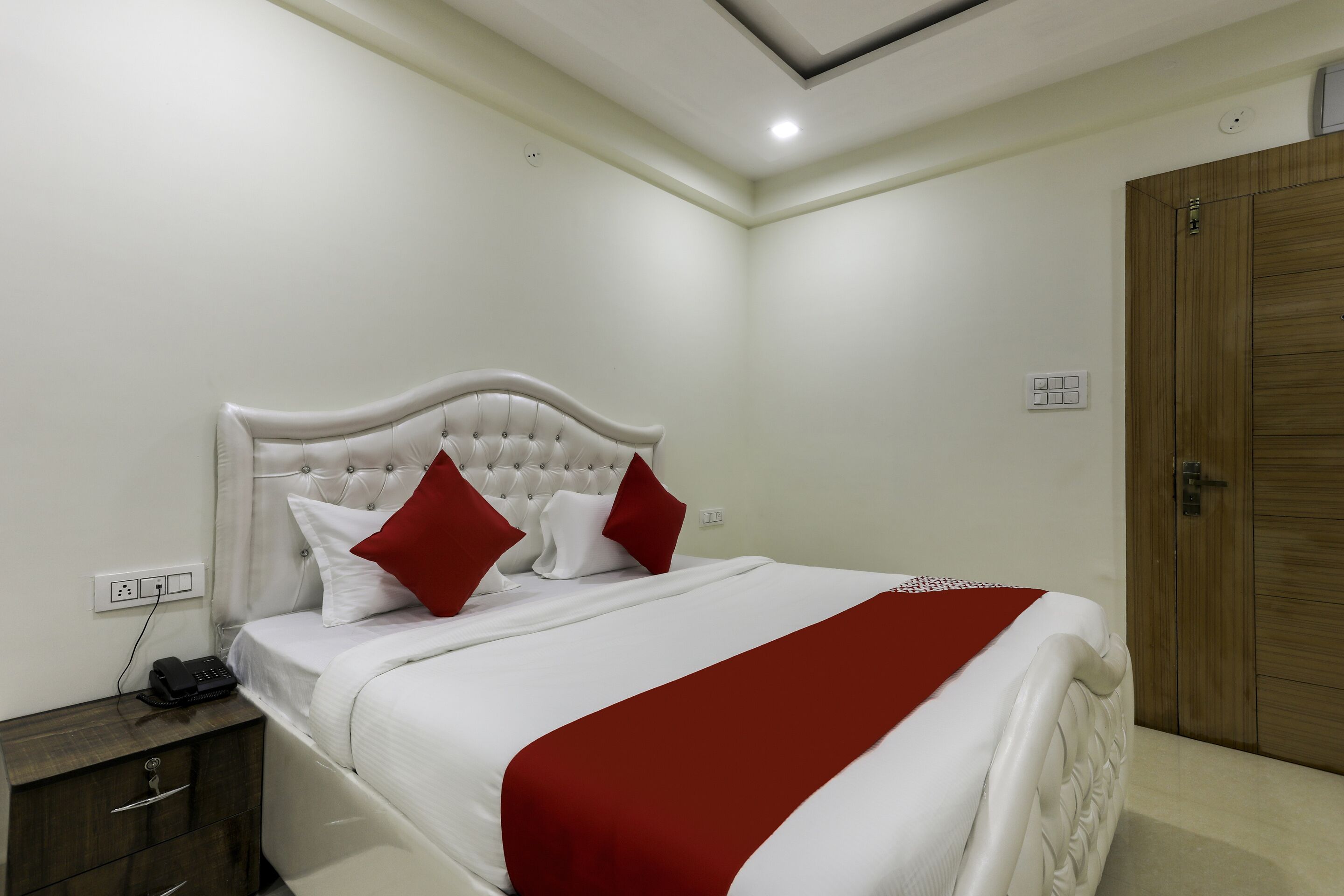 Hotel Jainam Regency by OYO Rooms