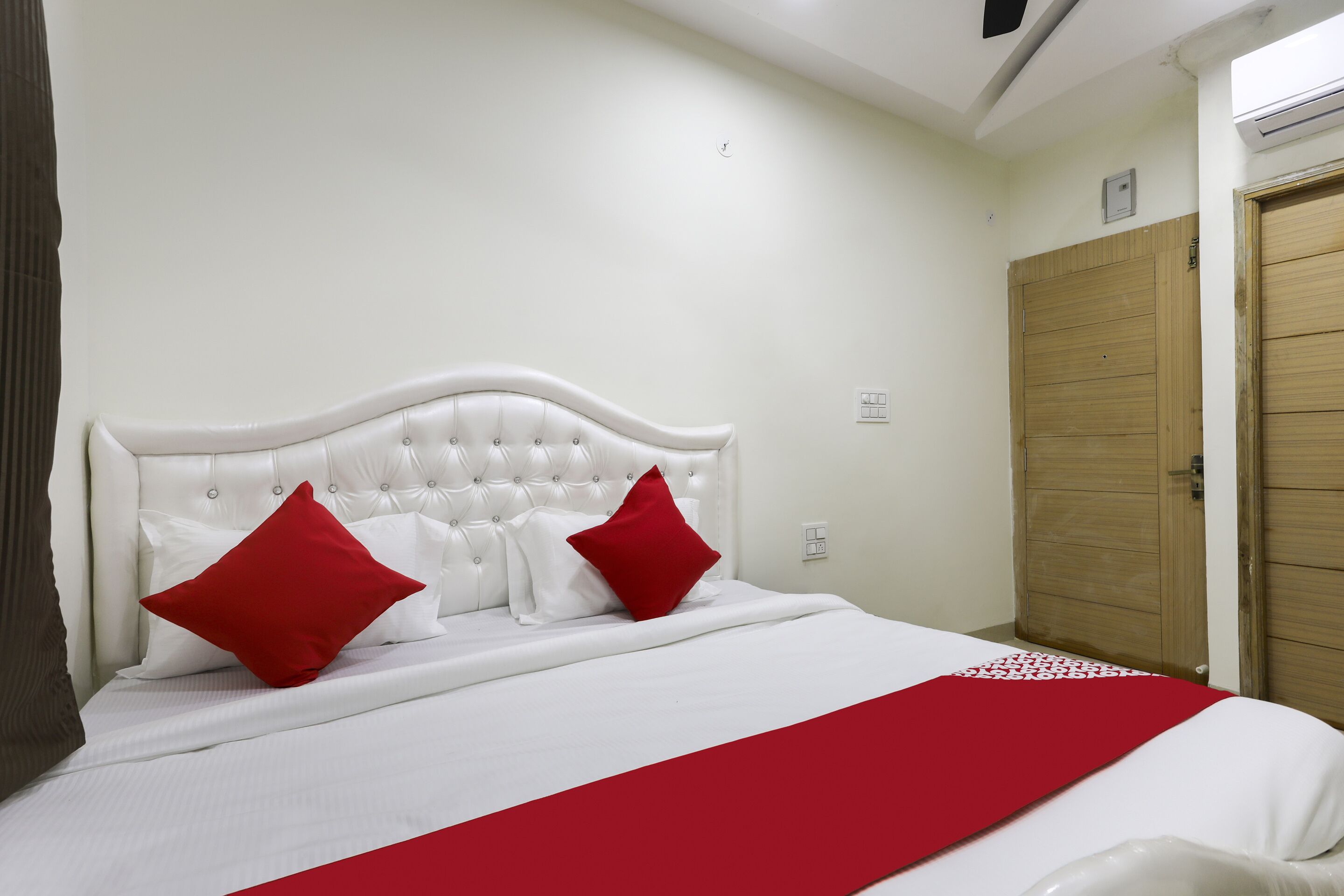 Hotel Jainam Regency by OYO Rooms
