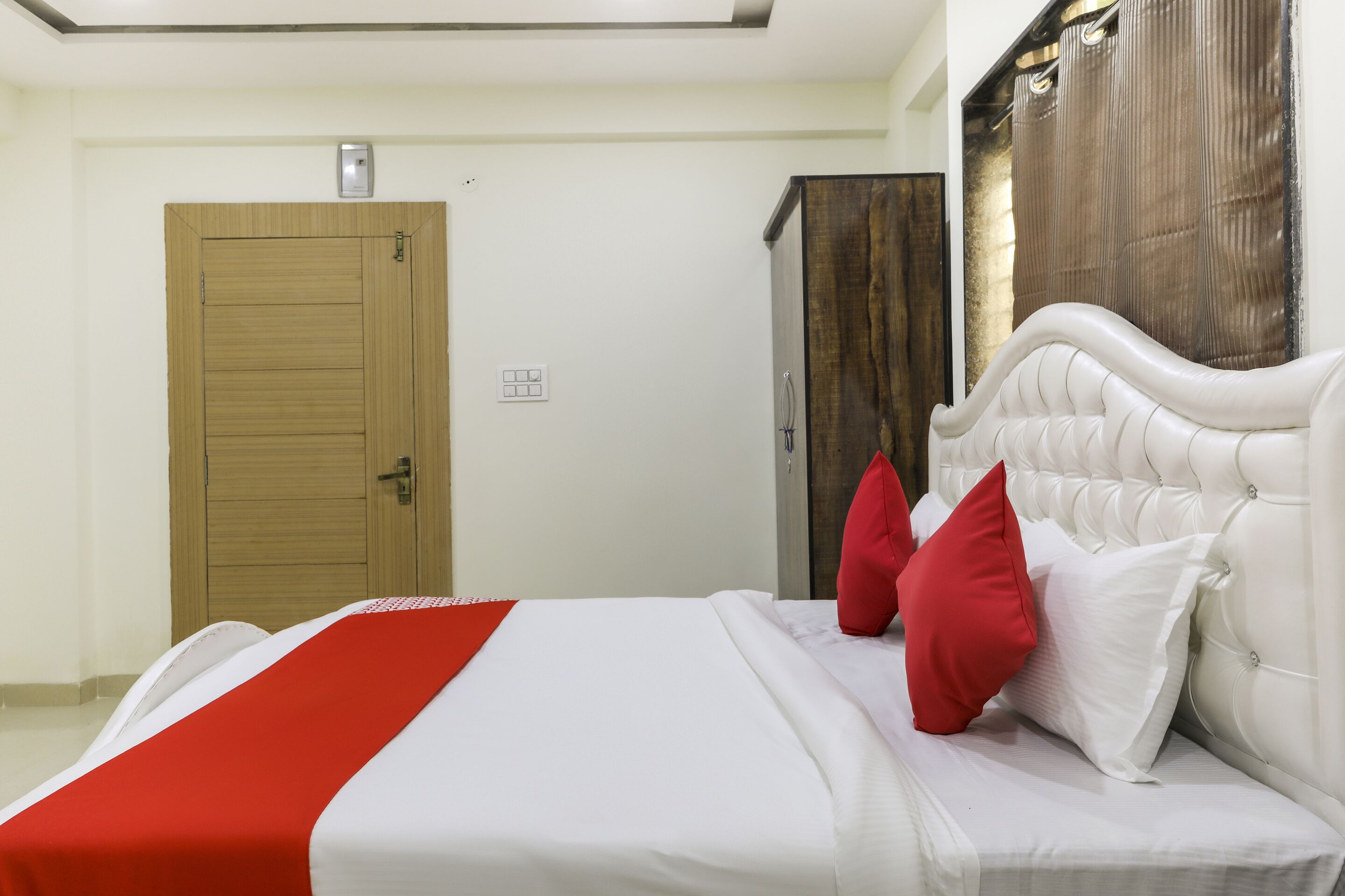 Hotel Jainam Regency by OYO Rooms