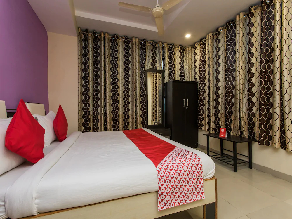 Hotel Jashn Indore