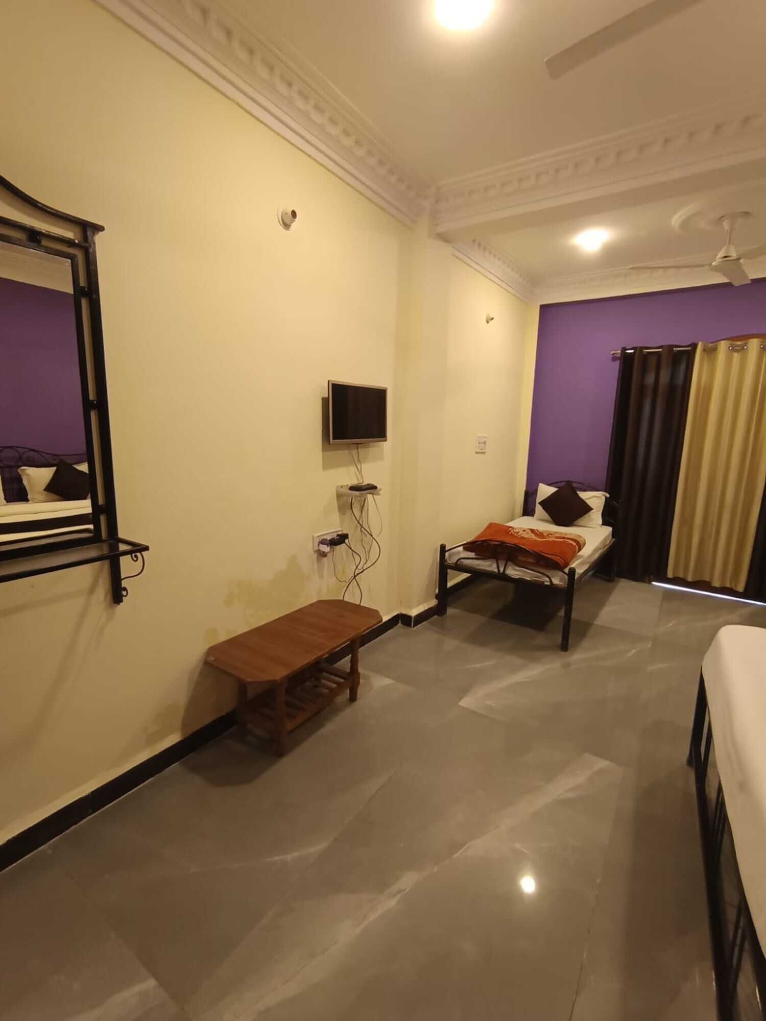 Hotel Mann by Grb