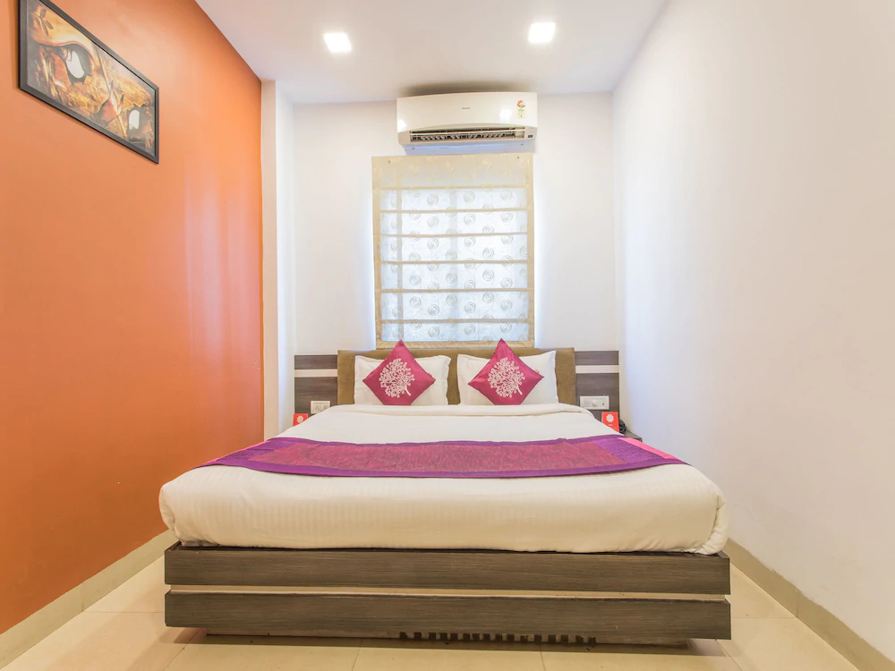 Hotel Pride by OYO Rooms