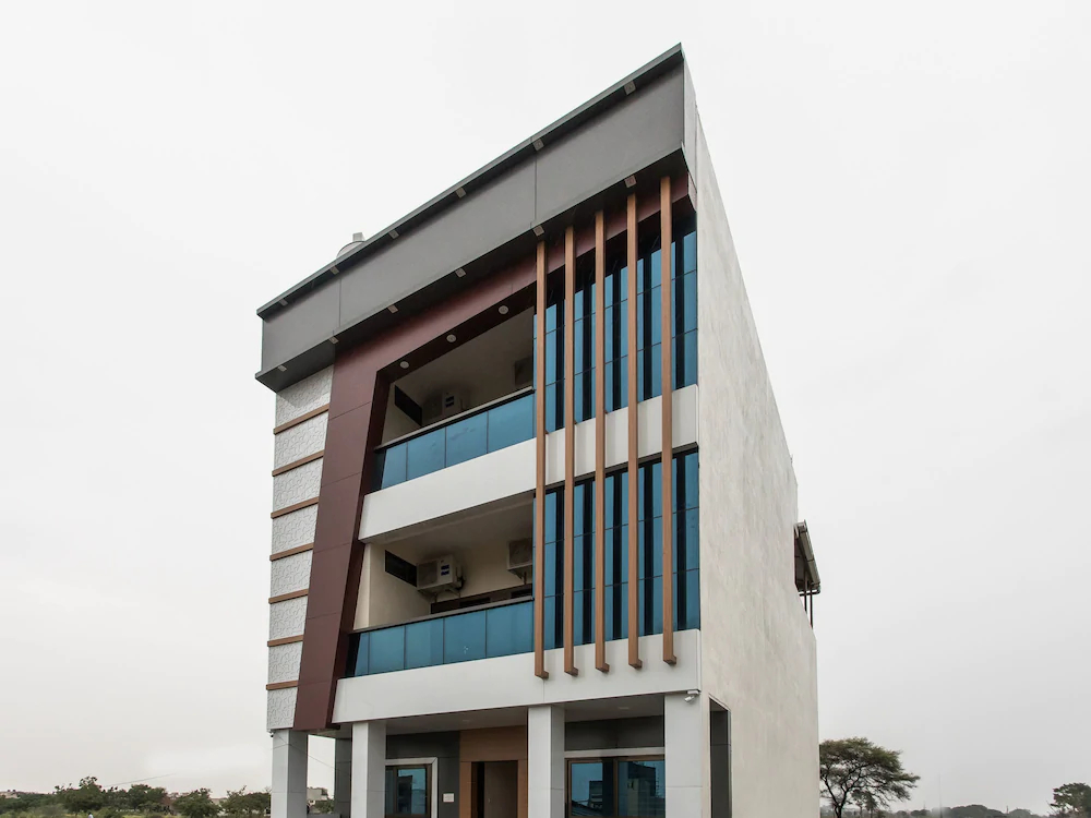 Hotel Richmond Inn By OYO Rooms