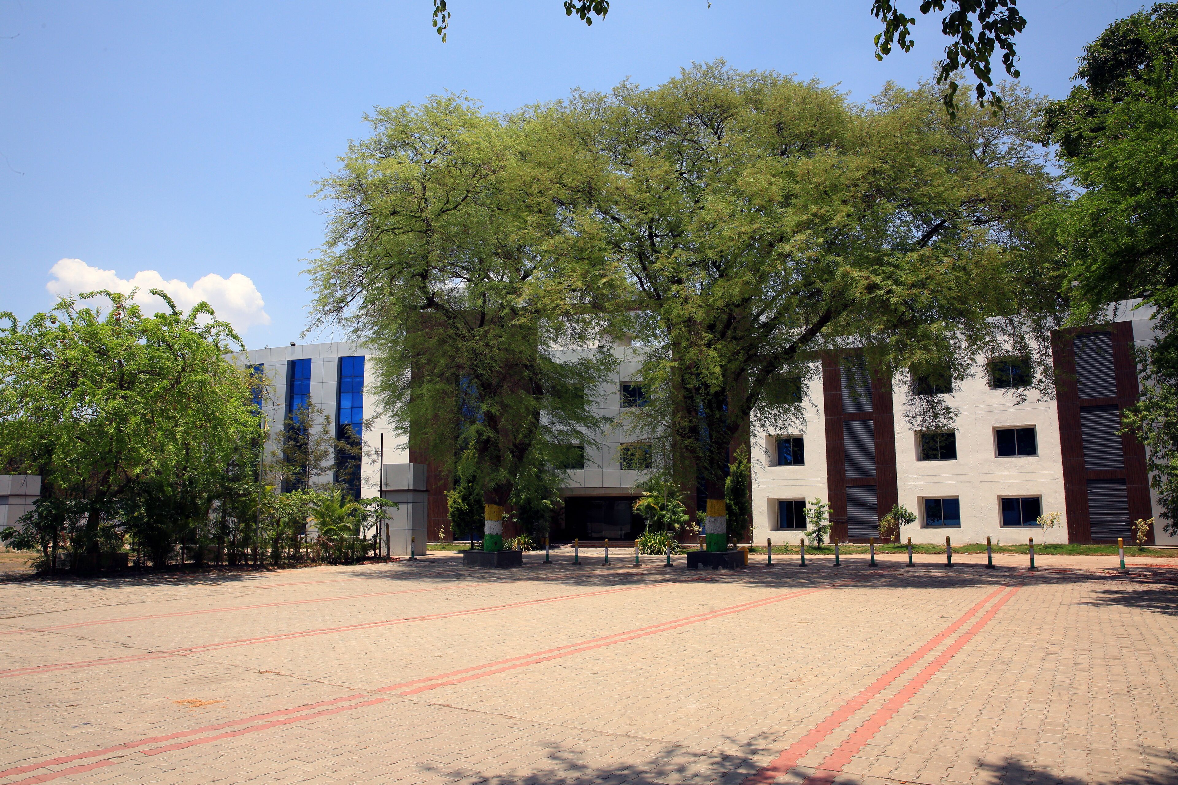 Hotel Shri Krishna Baag Indore