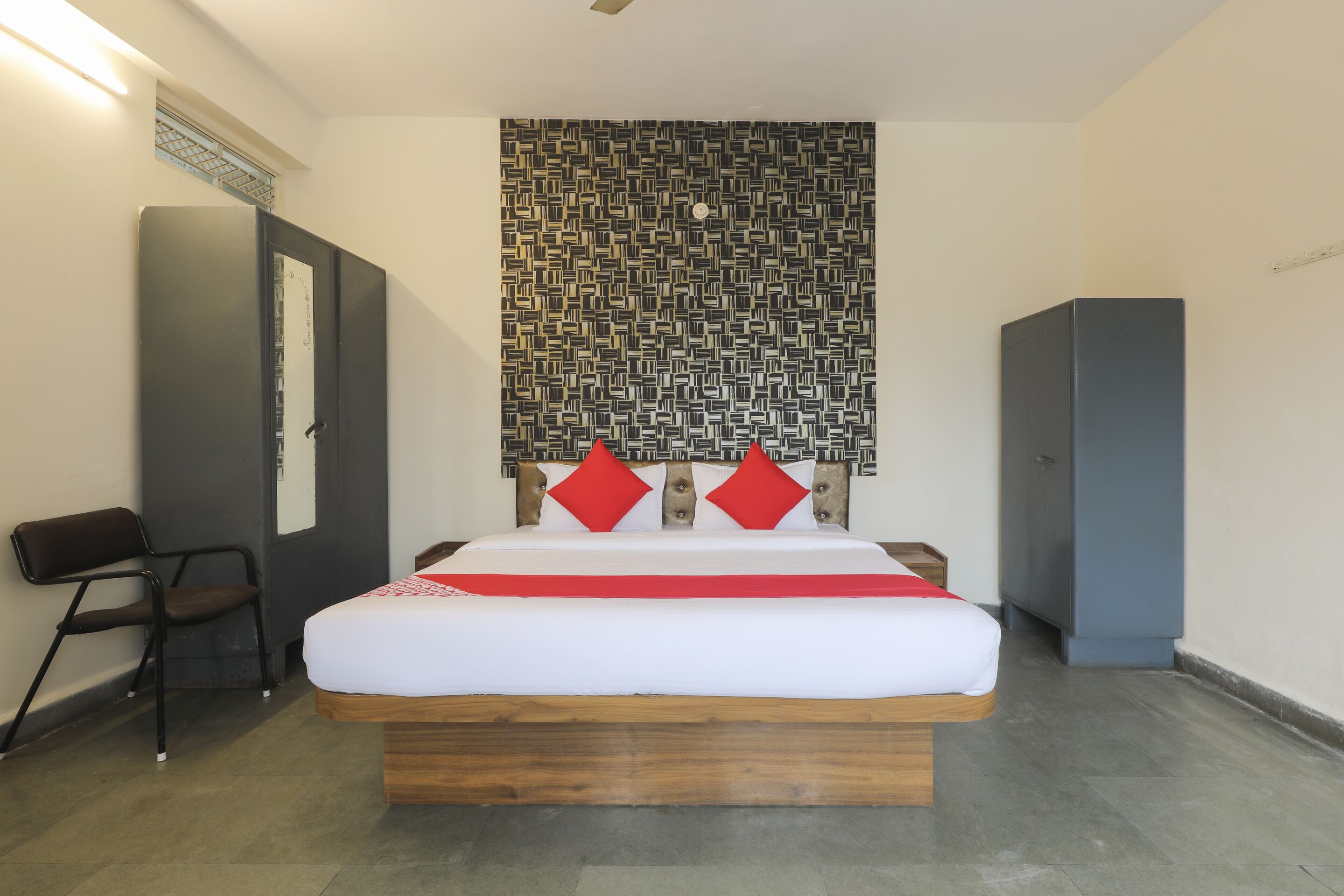 Karnawat Guest House by OYO Rooms