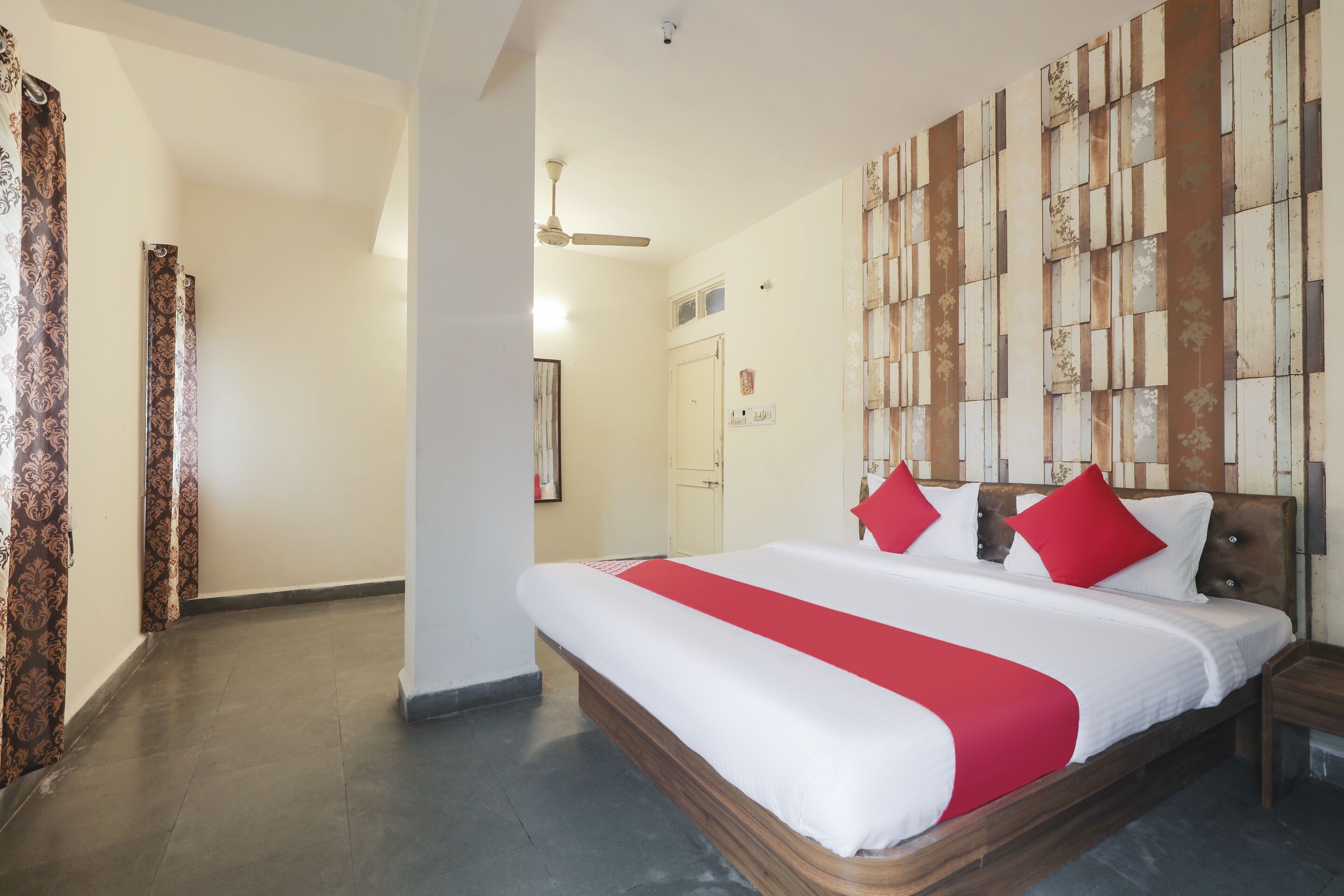 Karnawat Guest House by OYO Rooms