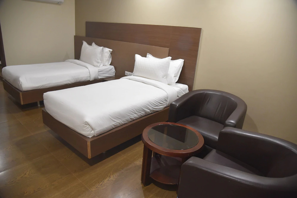 Nirvanaa Hotel & Resort