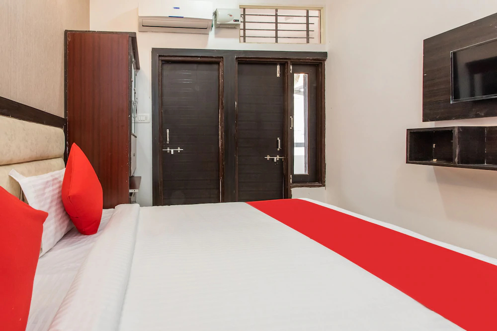 Flagship Samar Regency by OYO Rooms