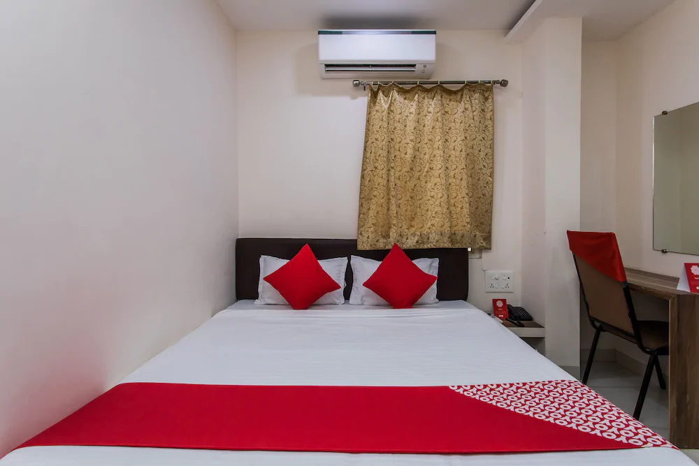 OYO 4058 Hotel Krishna Residency