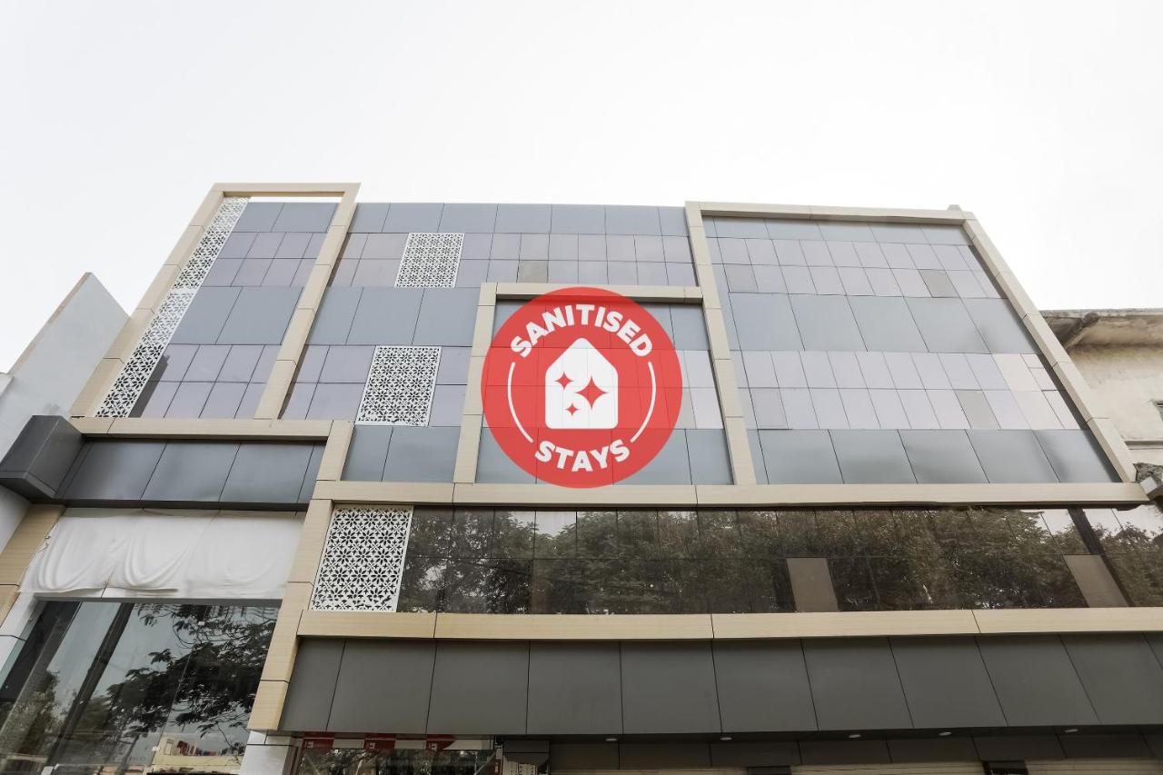 Townhouse 1397 Pishori Inn