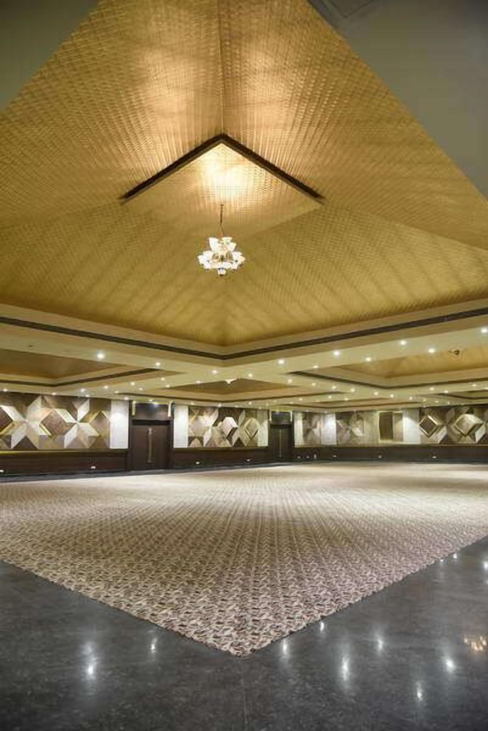 Pride Hotel & Convention Centre Indore