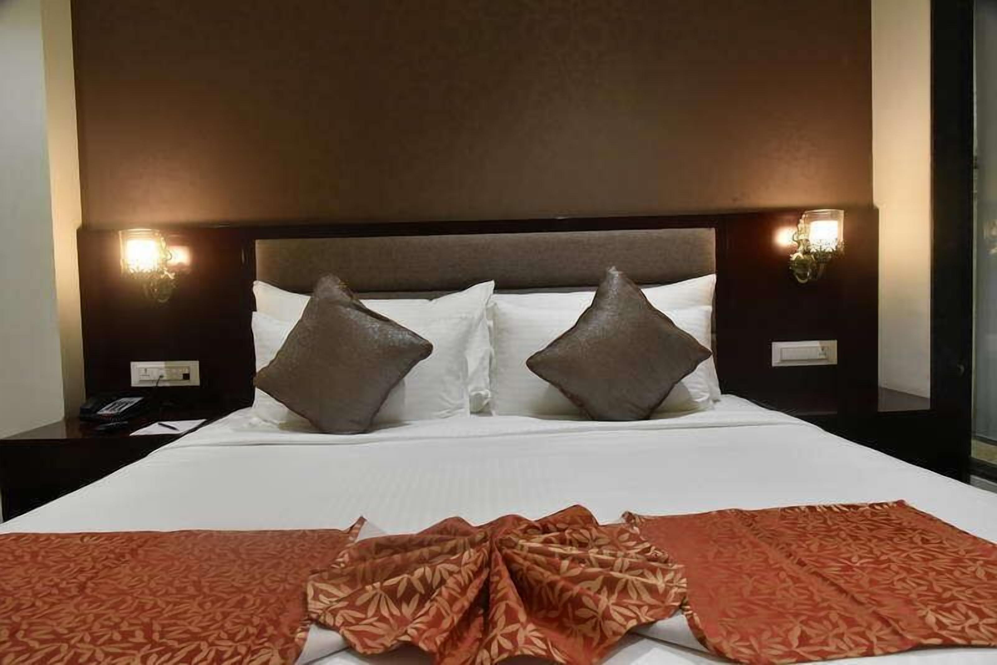 Pride Hotel & Convention Centre Indore