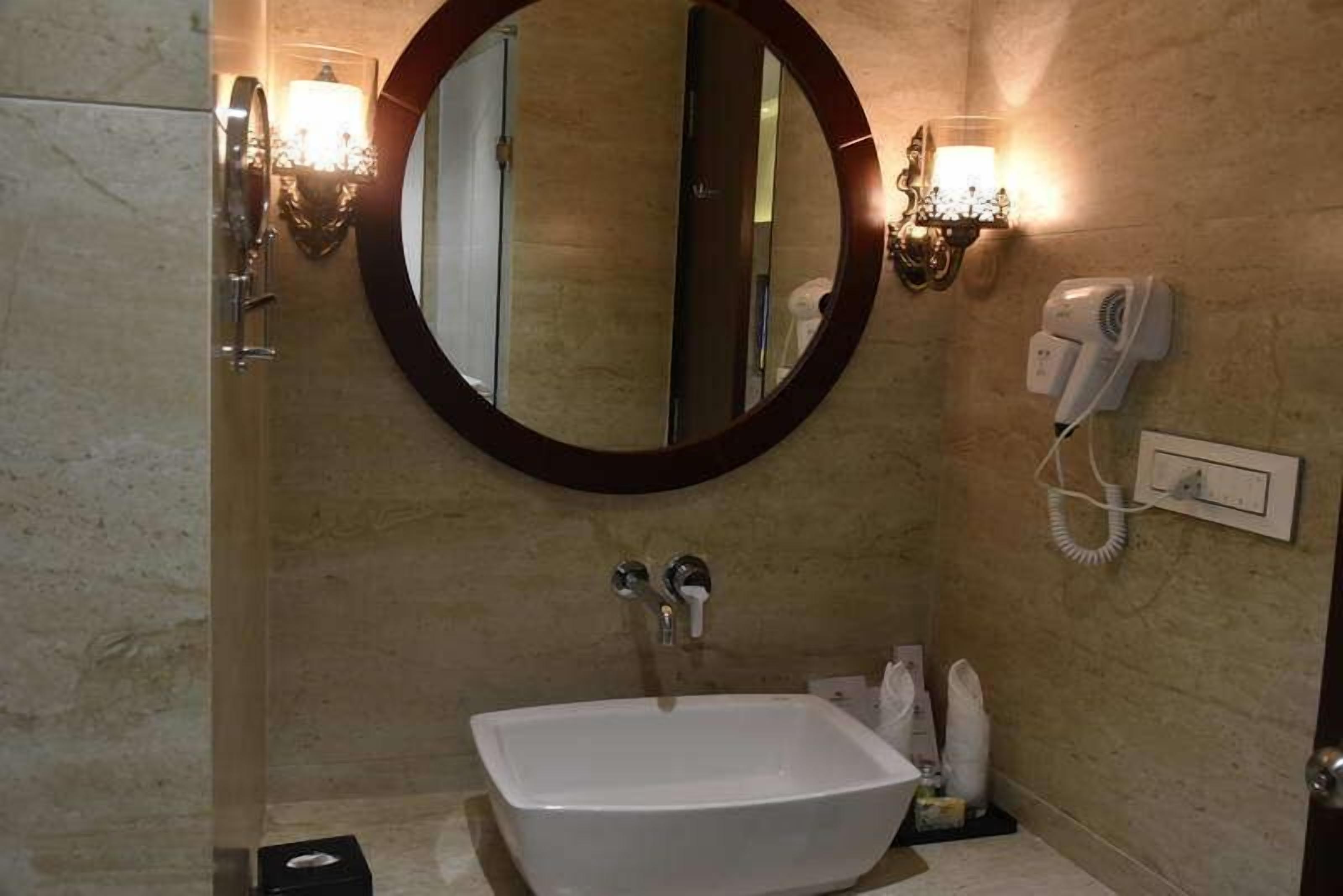 Pride Hotel & Convention Centre Indore