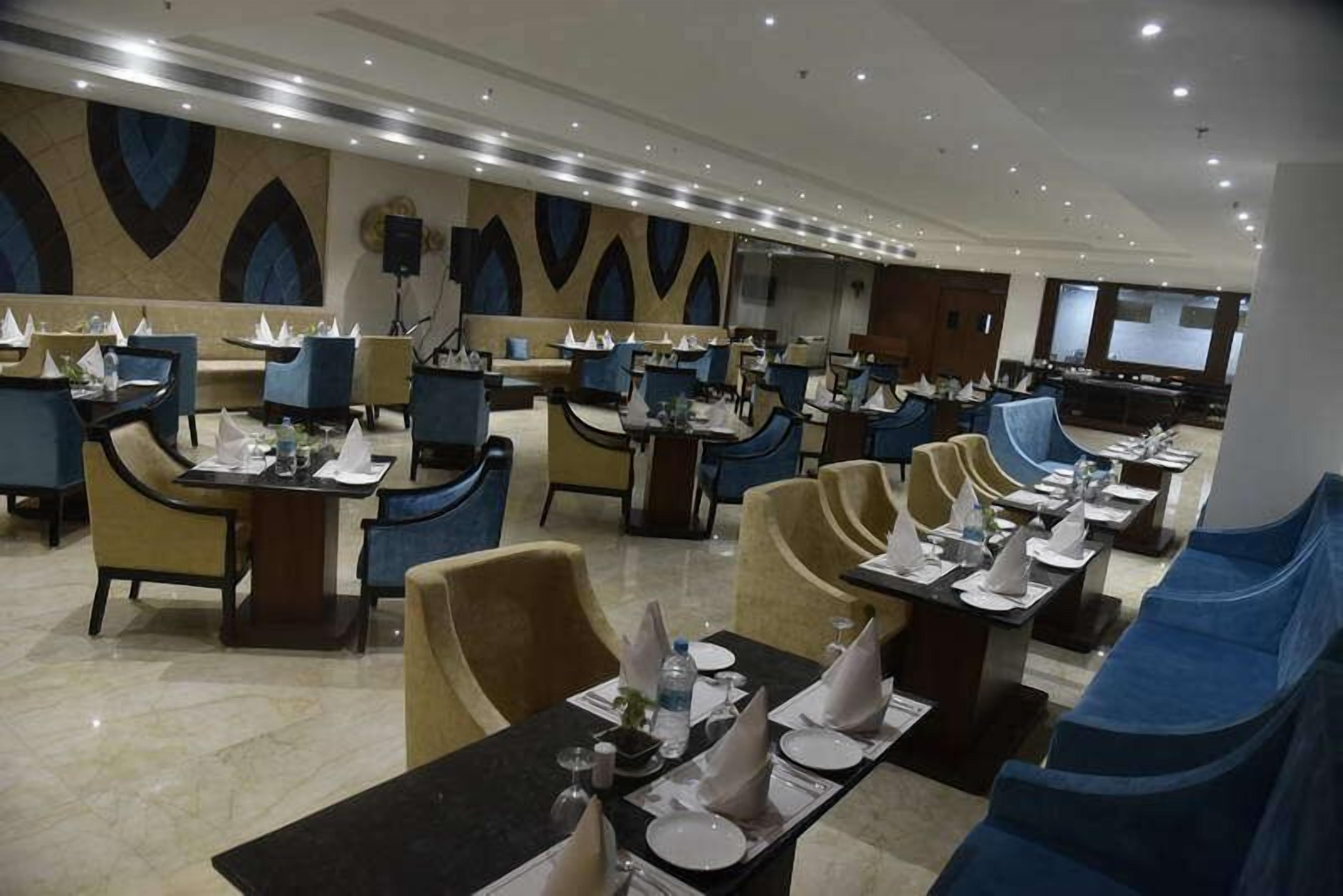 Pride Hotel & Convention Centre Indore