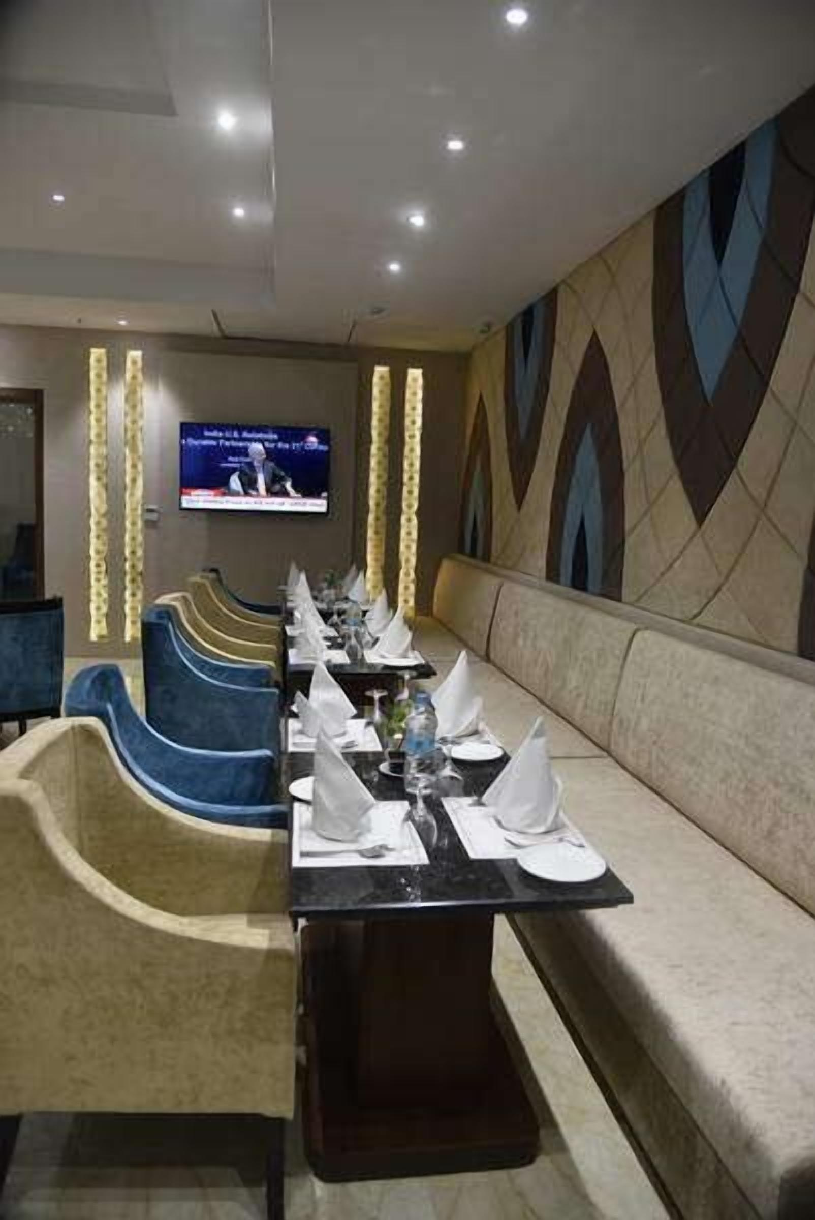 Pride Hotel & Convention Centre Indore