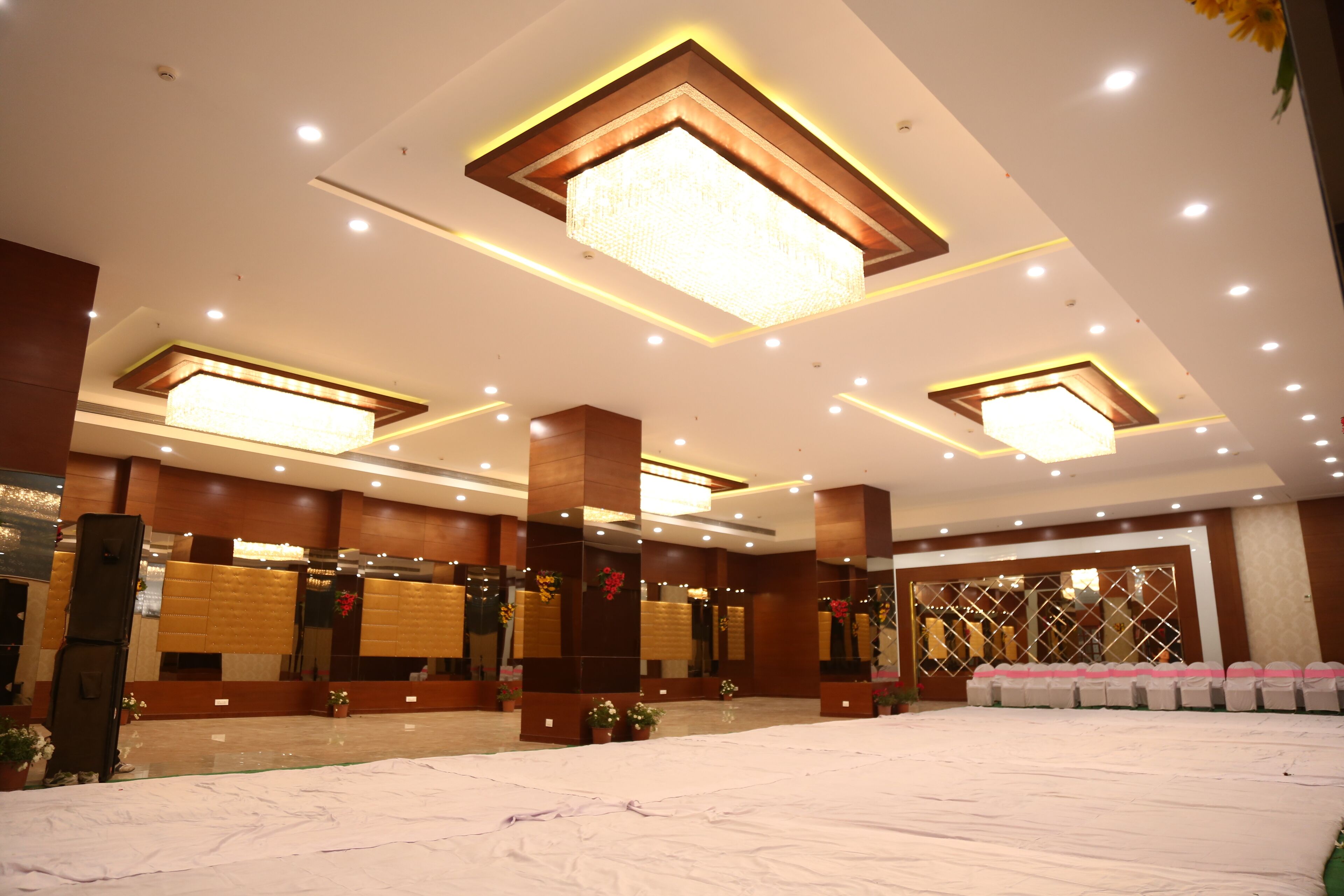 Regenta Central, Indore