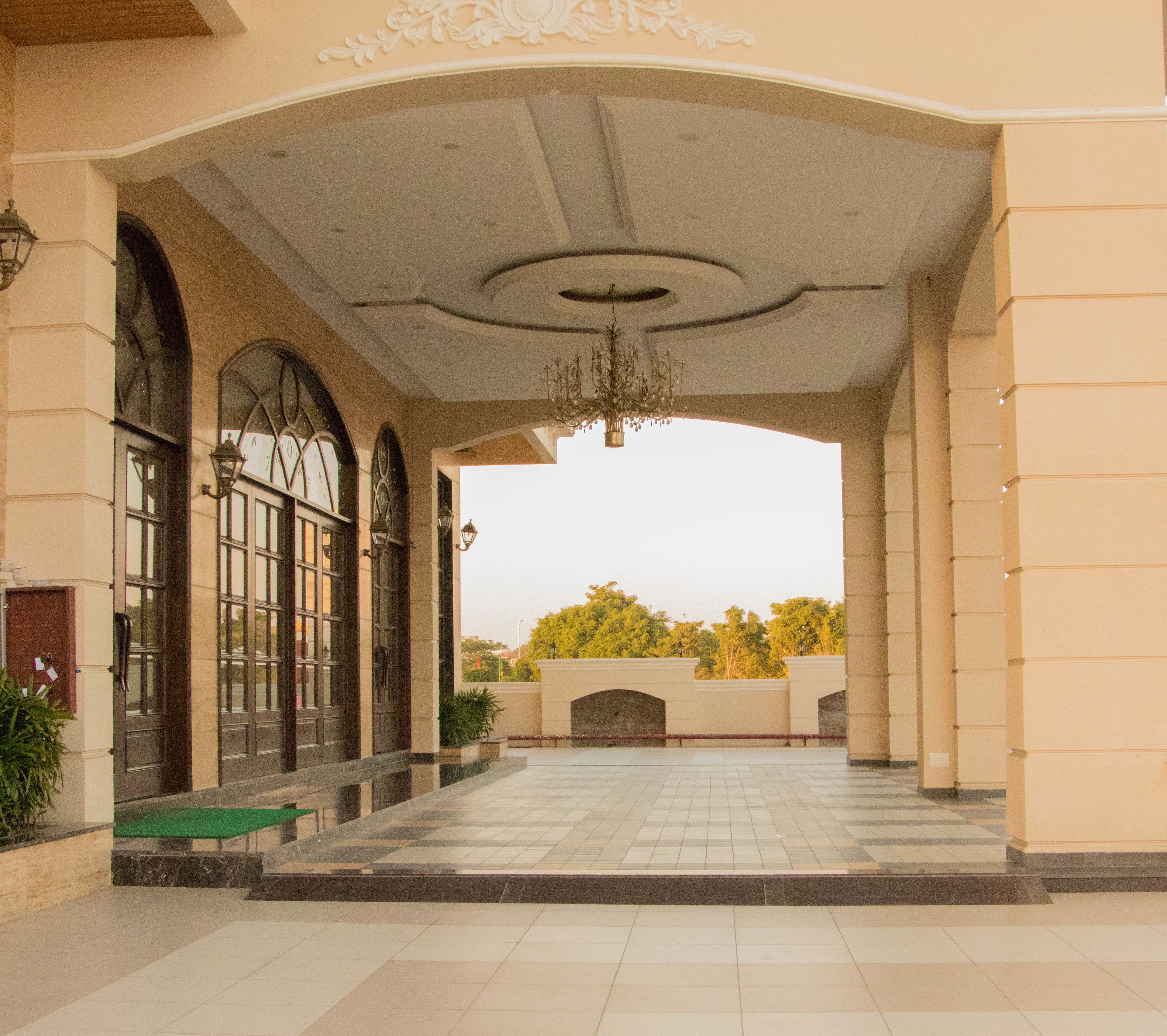 Regenta Central, Indore