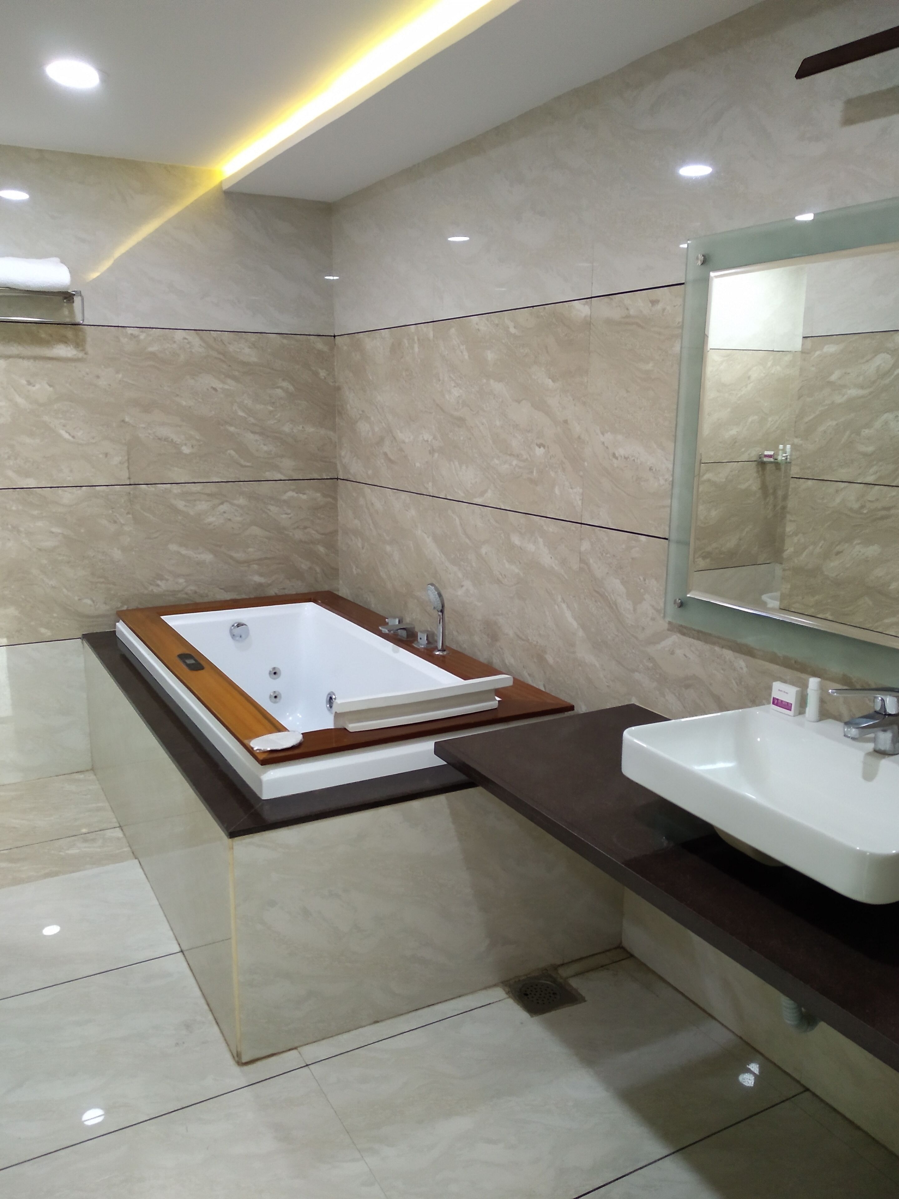 Regenta Central, Indore