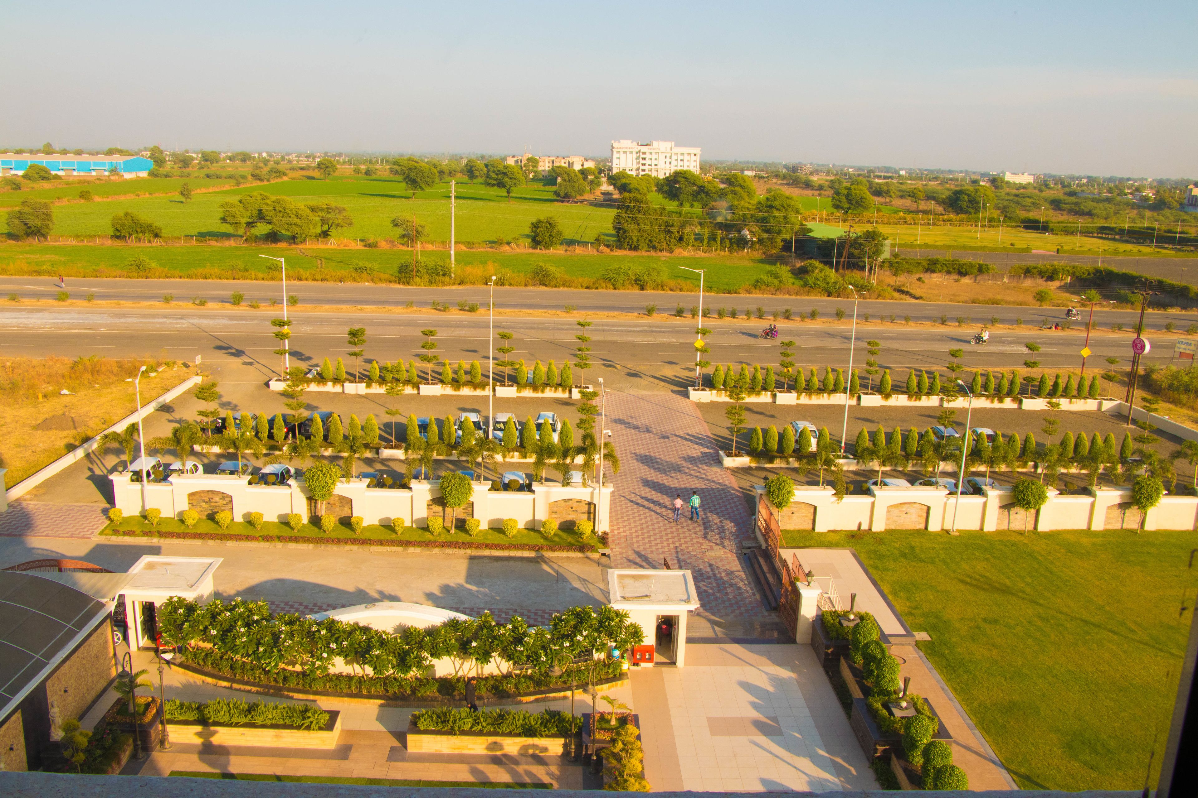 Regenta Central, Indore