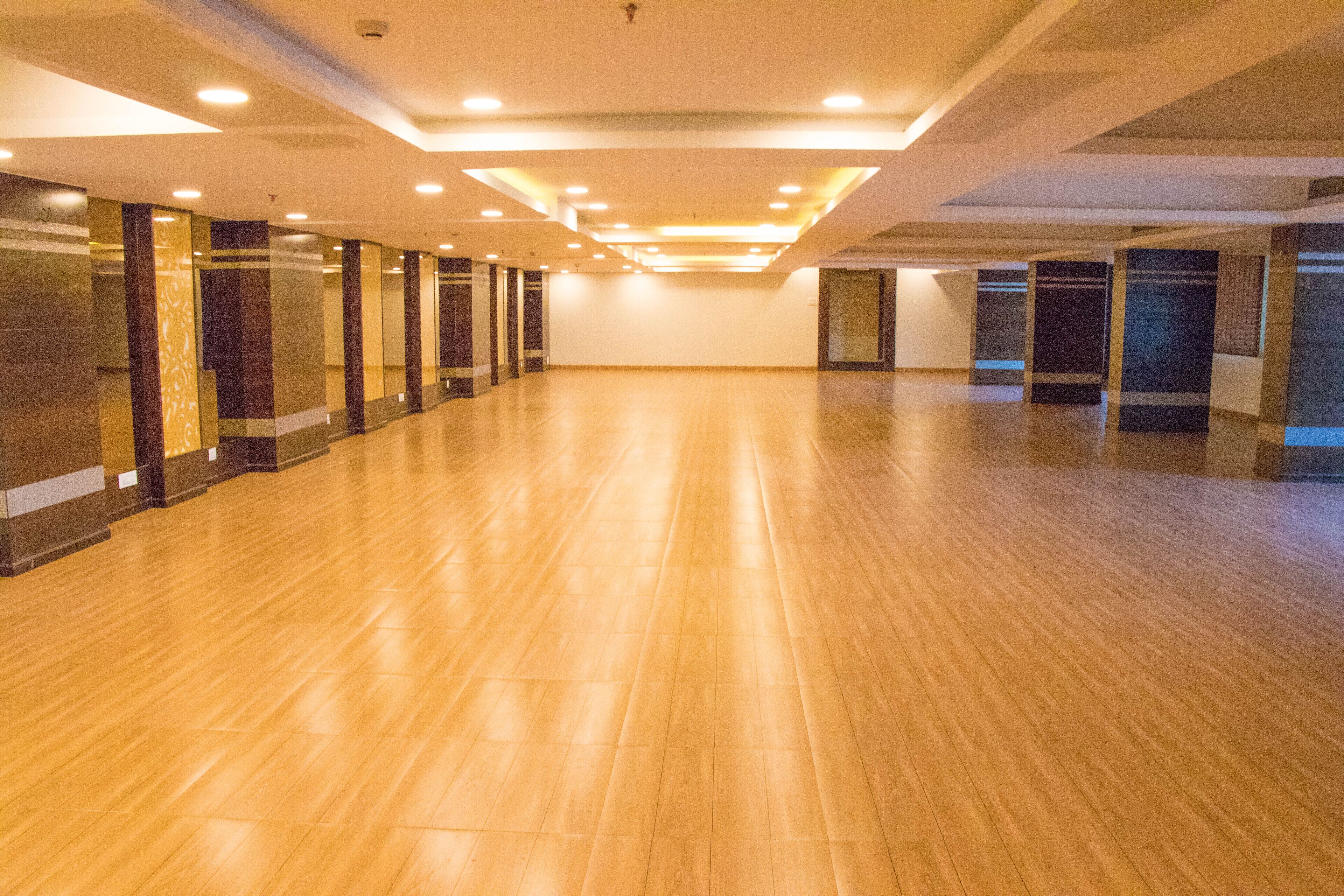 Regenta Central, Indore