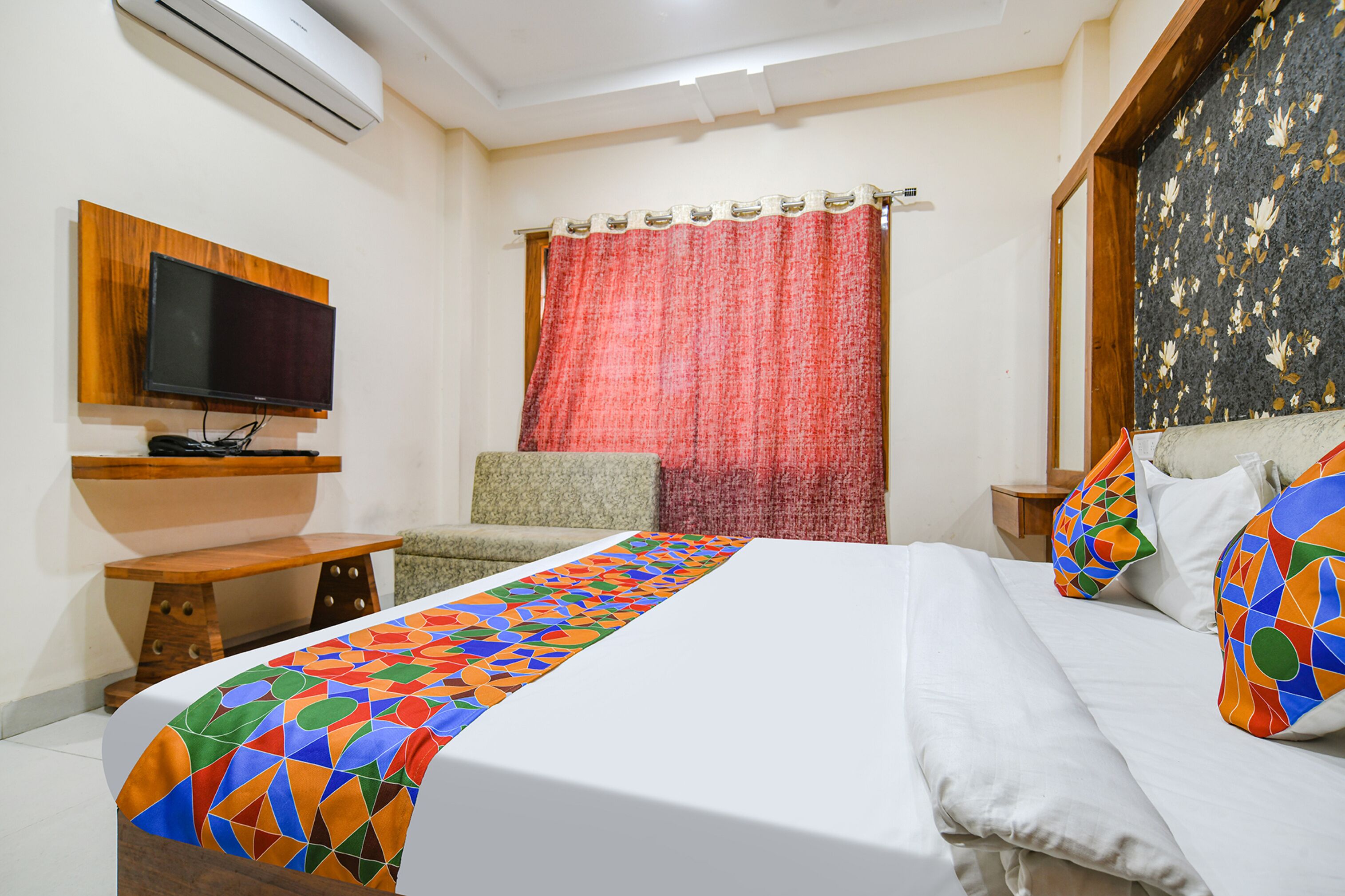 Royal Palace By Fabhotel