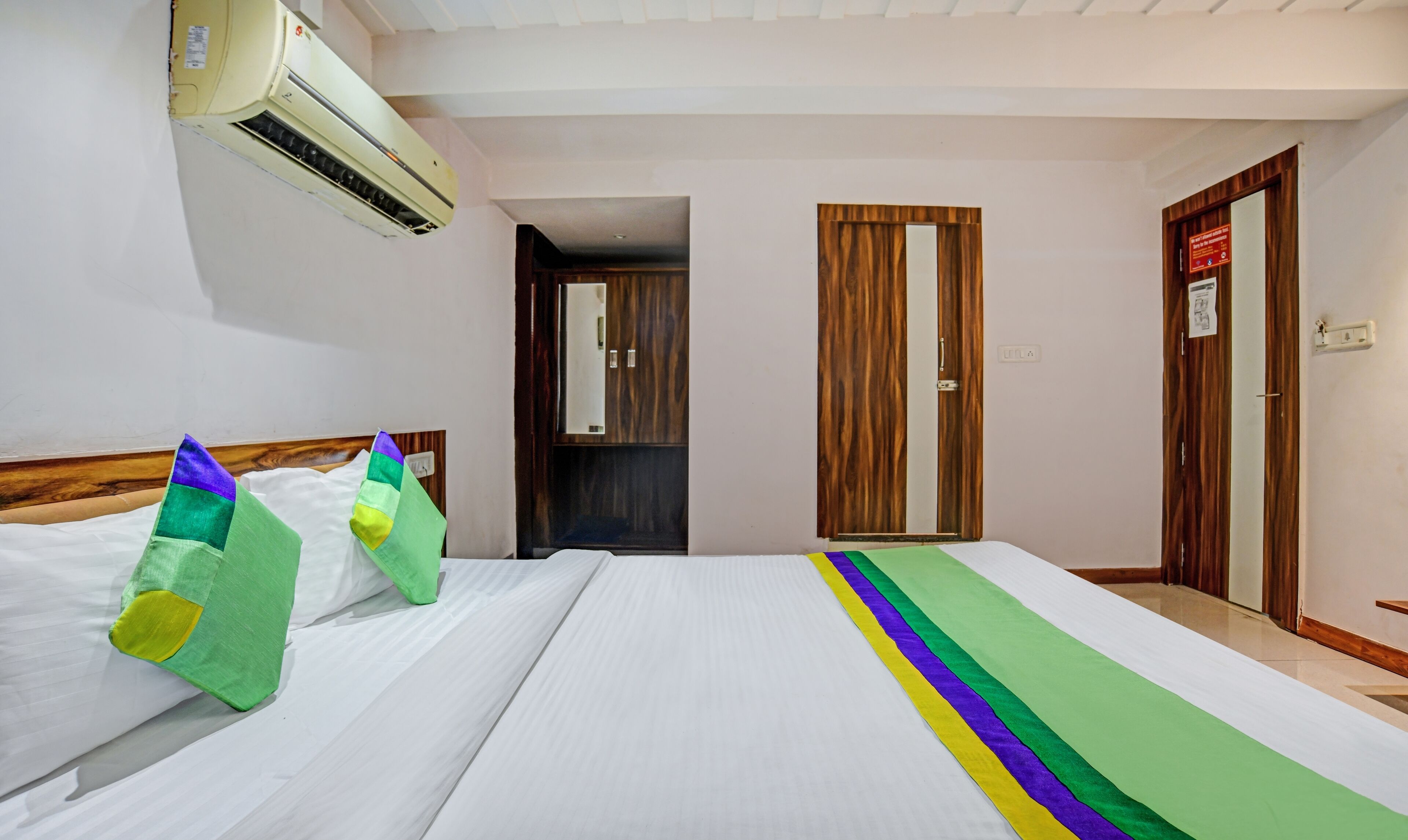 Treebo Trend Holiday