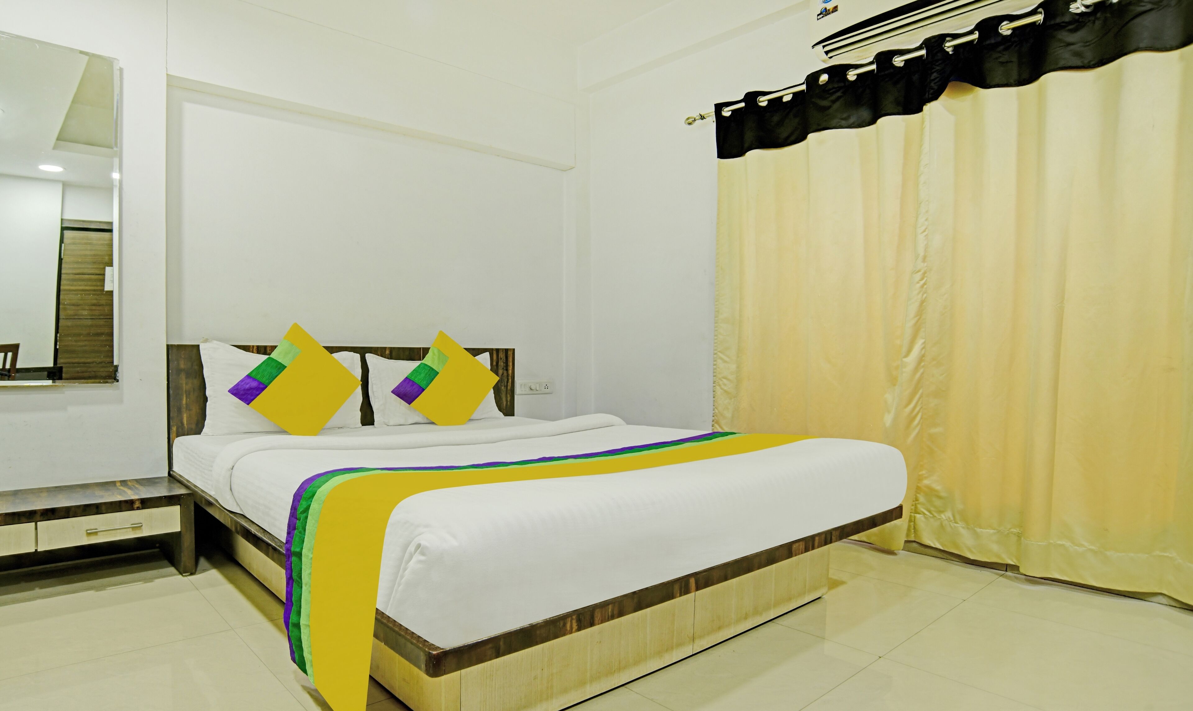 Treebo Trip Utsav Suites
