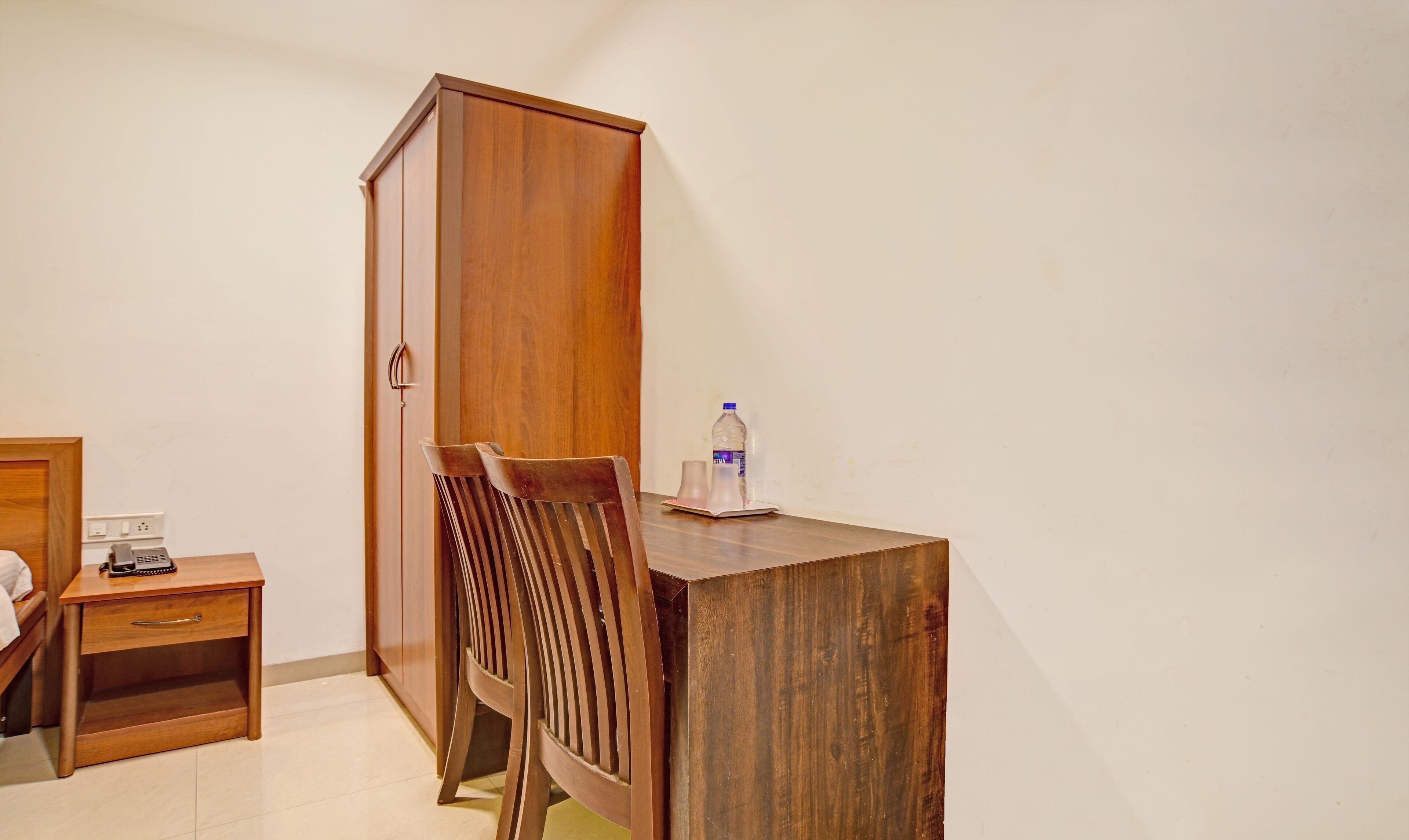Treebo Trip Utsav Suites