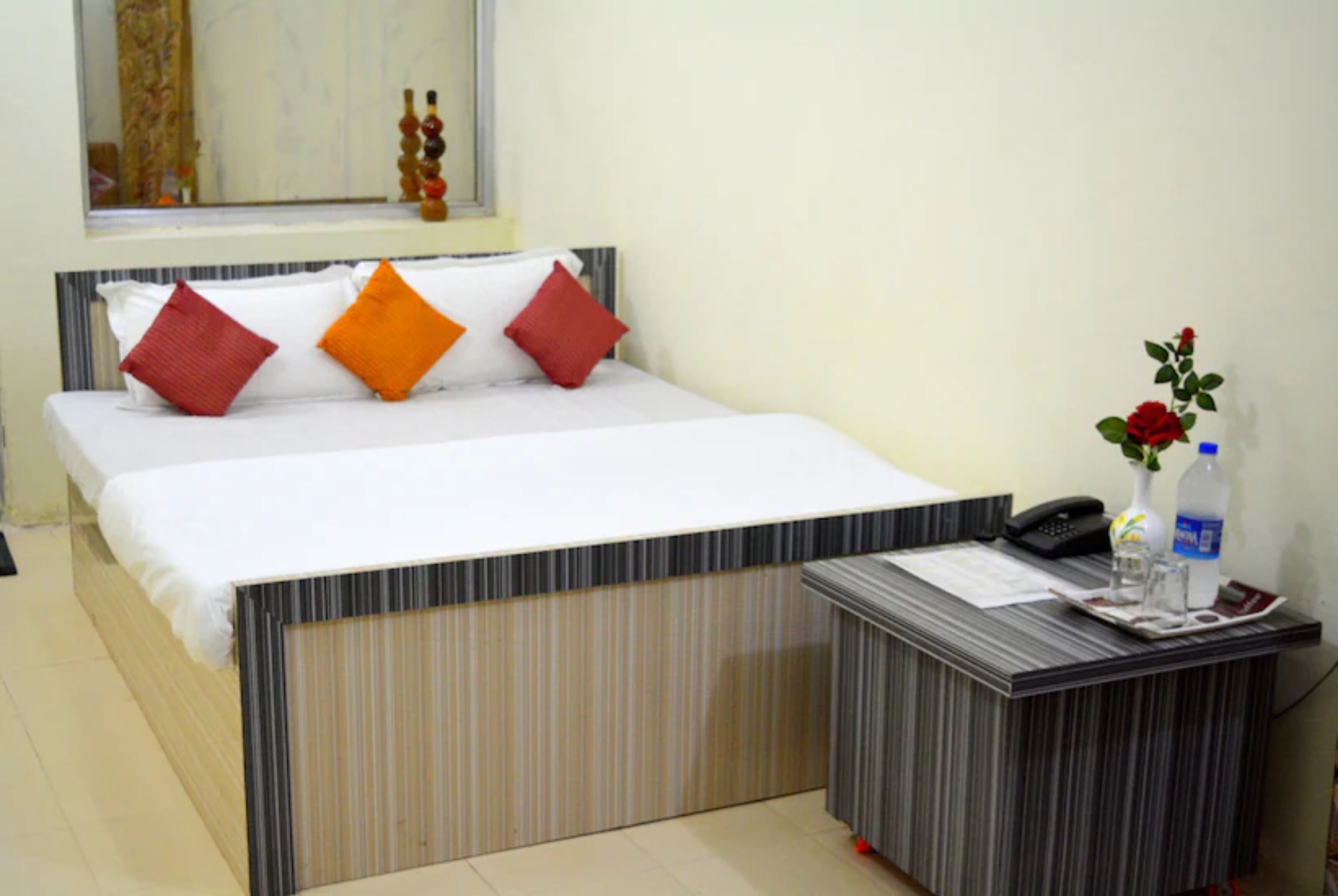 Goroomgo Satyam Residency Jabalpur