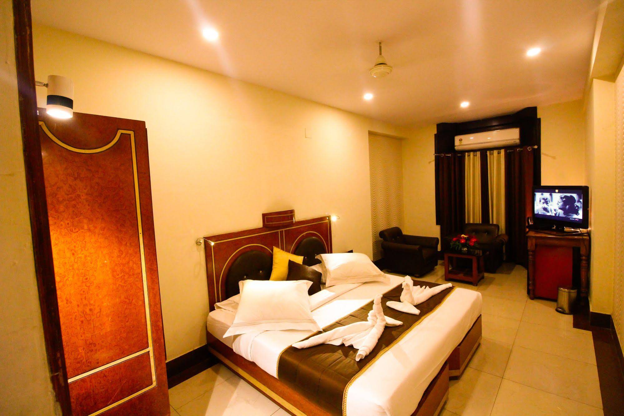 Hotel Rishi Regency