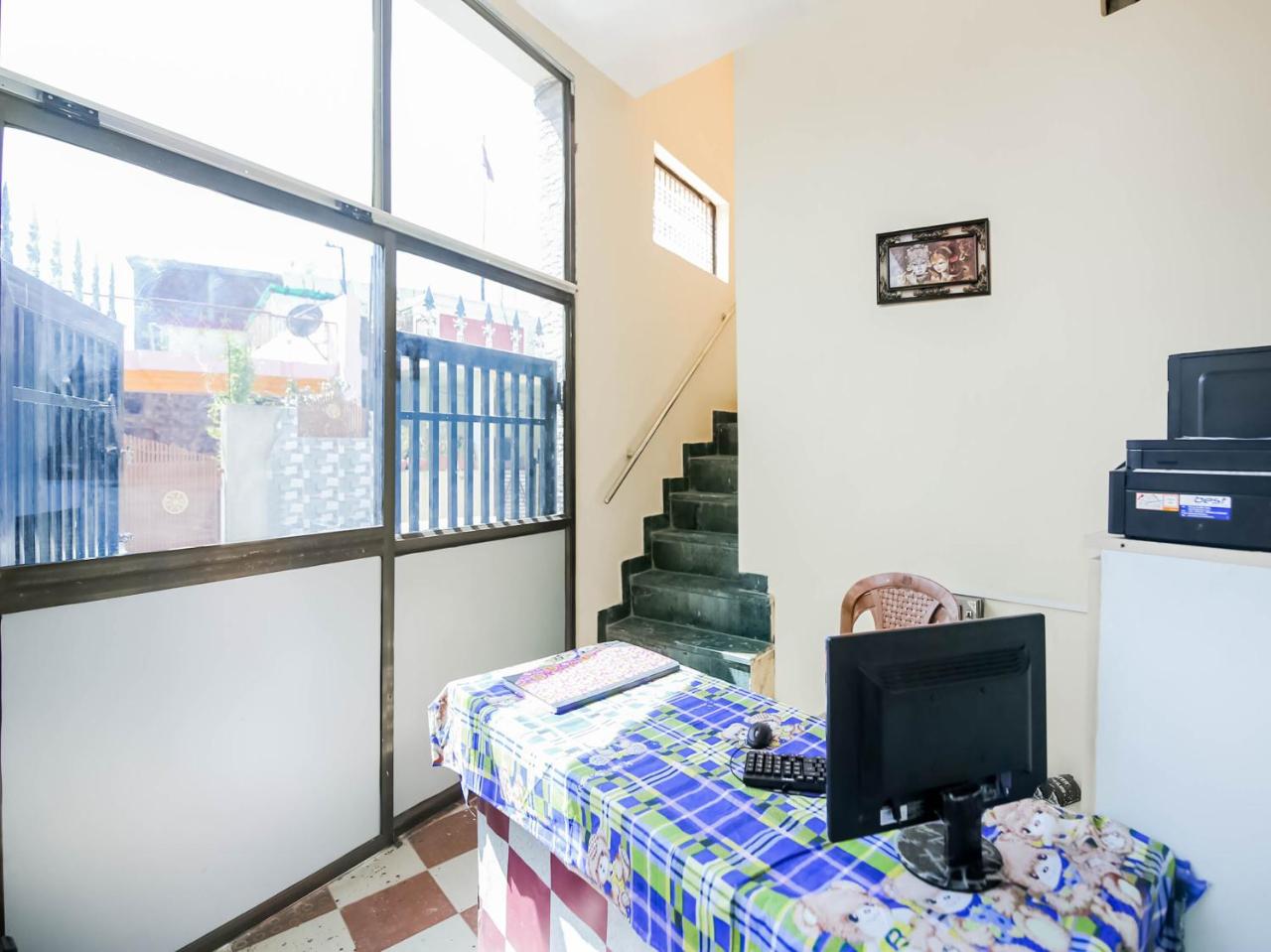 Hotel Sai Sadan by OYO Rooms