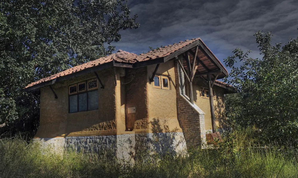 Kanha Earth Lodge