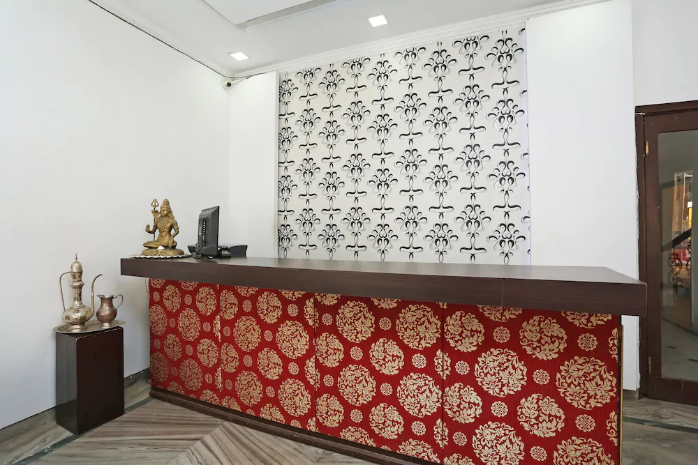 Hotel Narayana Palace by OYO Rooms