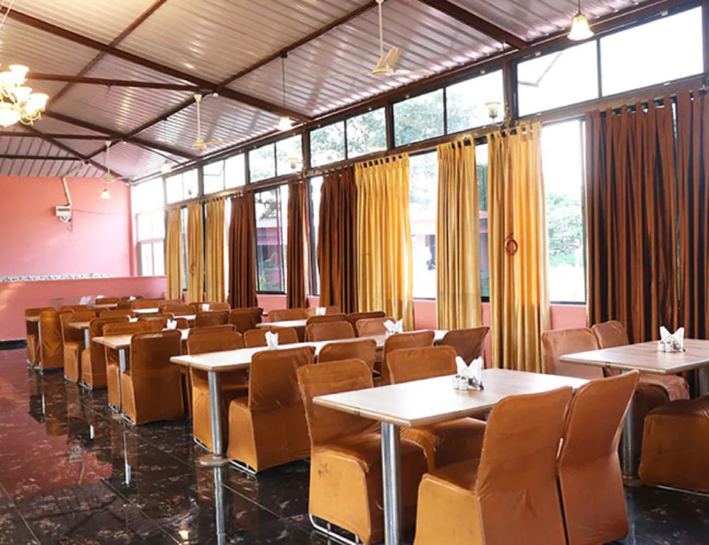 Hotel Mandavgarh Residency