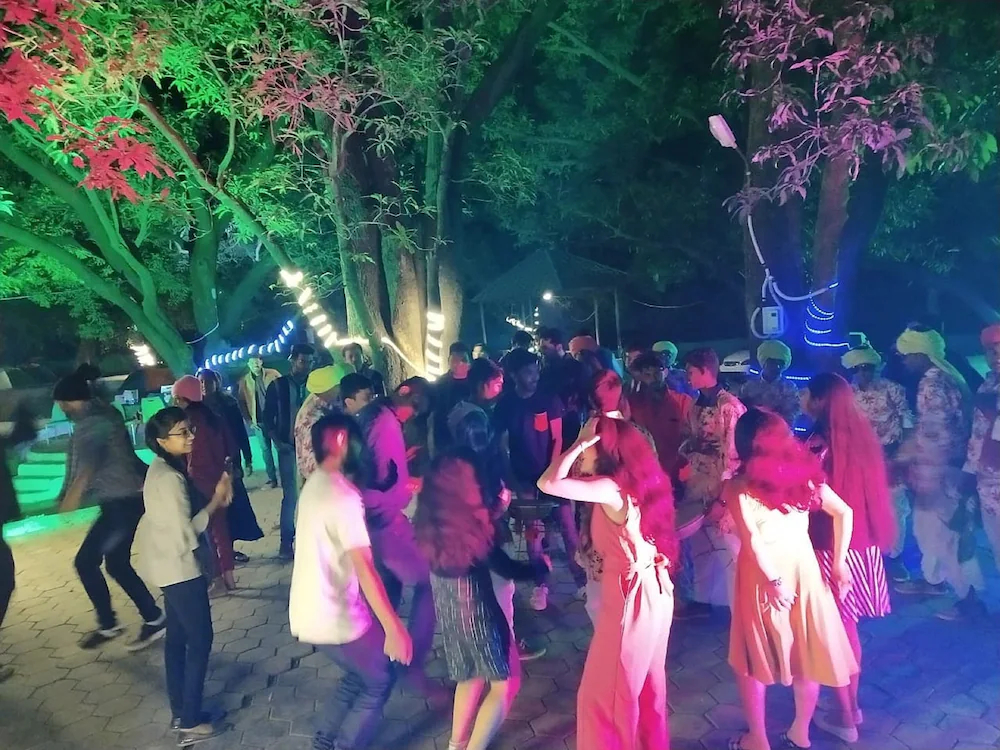 Hotel Mandavgarh Residency