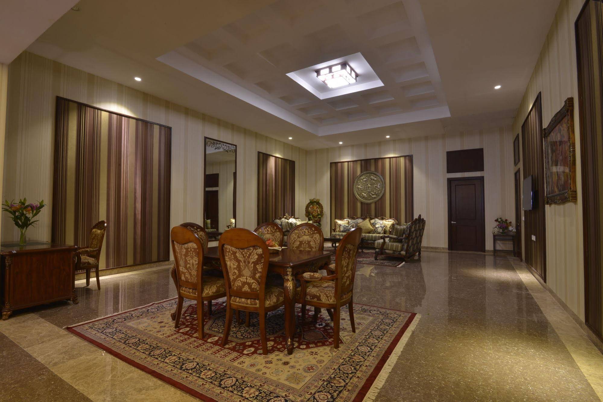 Orchha Palace & Convention Centre