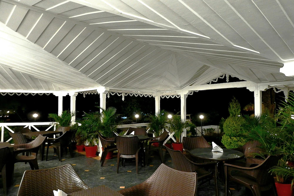 Greendale Resort