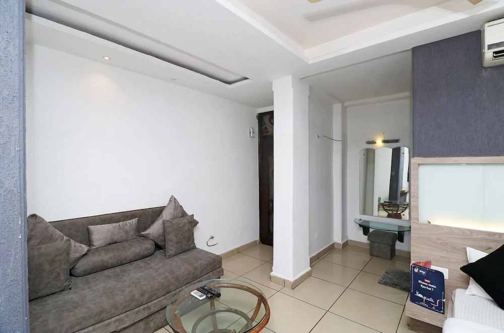 Hotel Abhilasha by OYO Rooms