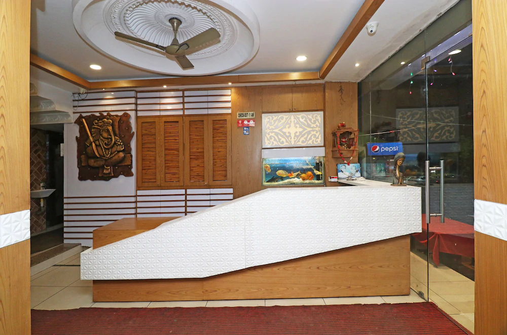 Hotel Abhilasha by OYO Rooms