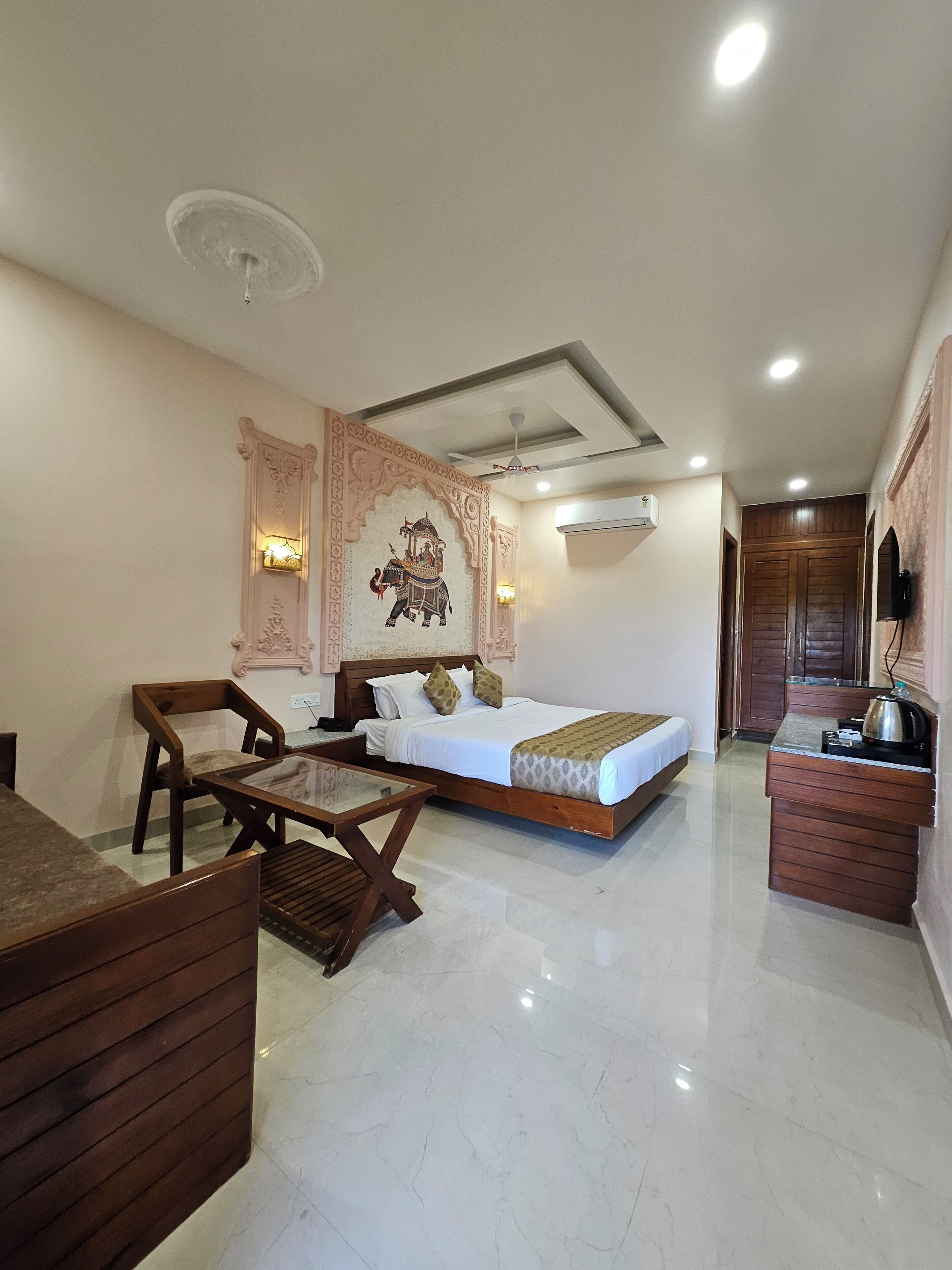 The Mewar Palace and Resort The Mewar Palace and Resort