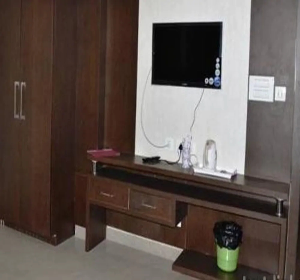 Hotel Infinity Residency